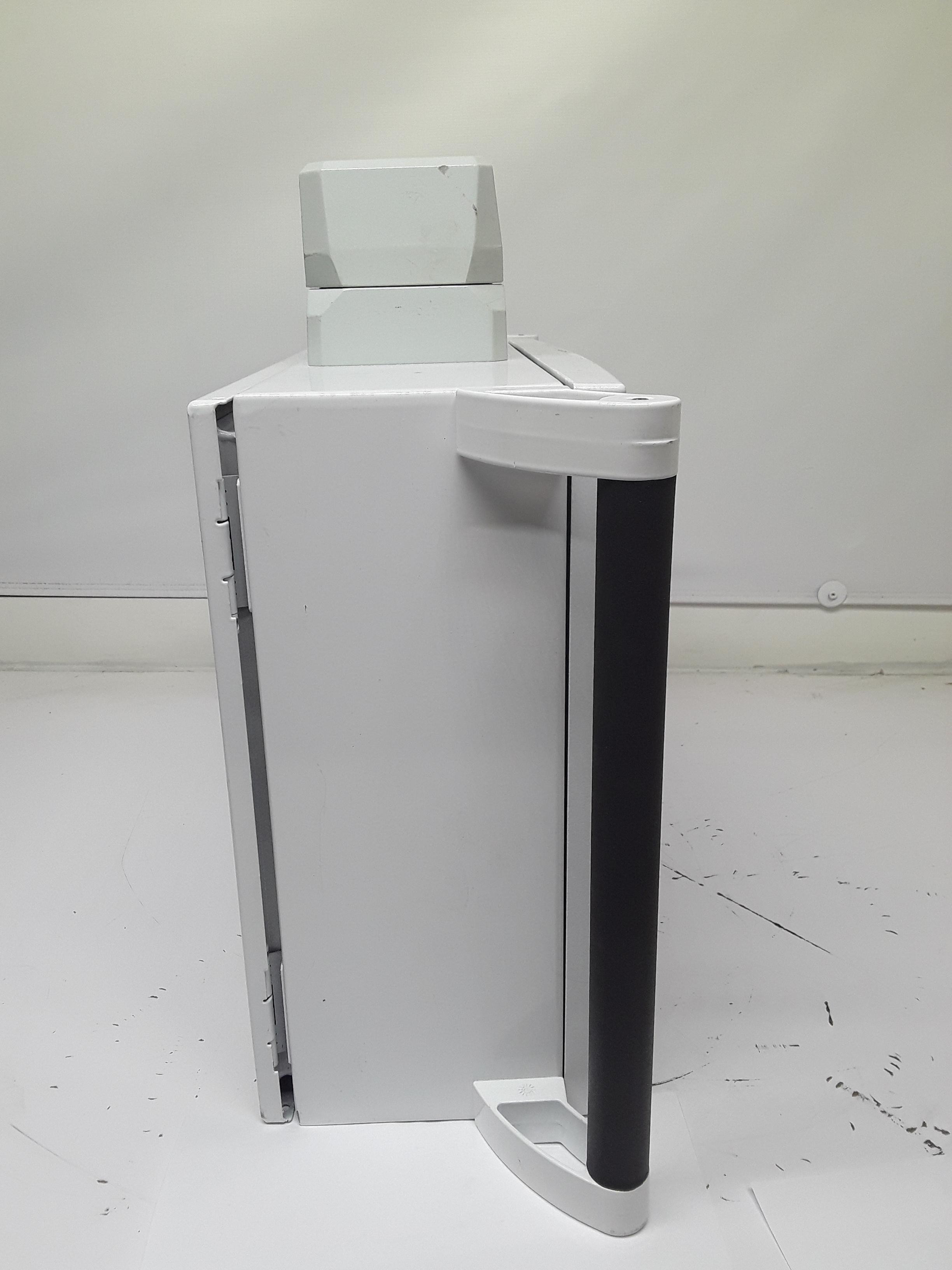 Total QPL-DEM-CO2/SER.A Display Controller Turn-Key 12 Inch Used 120V