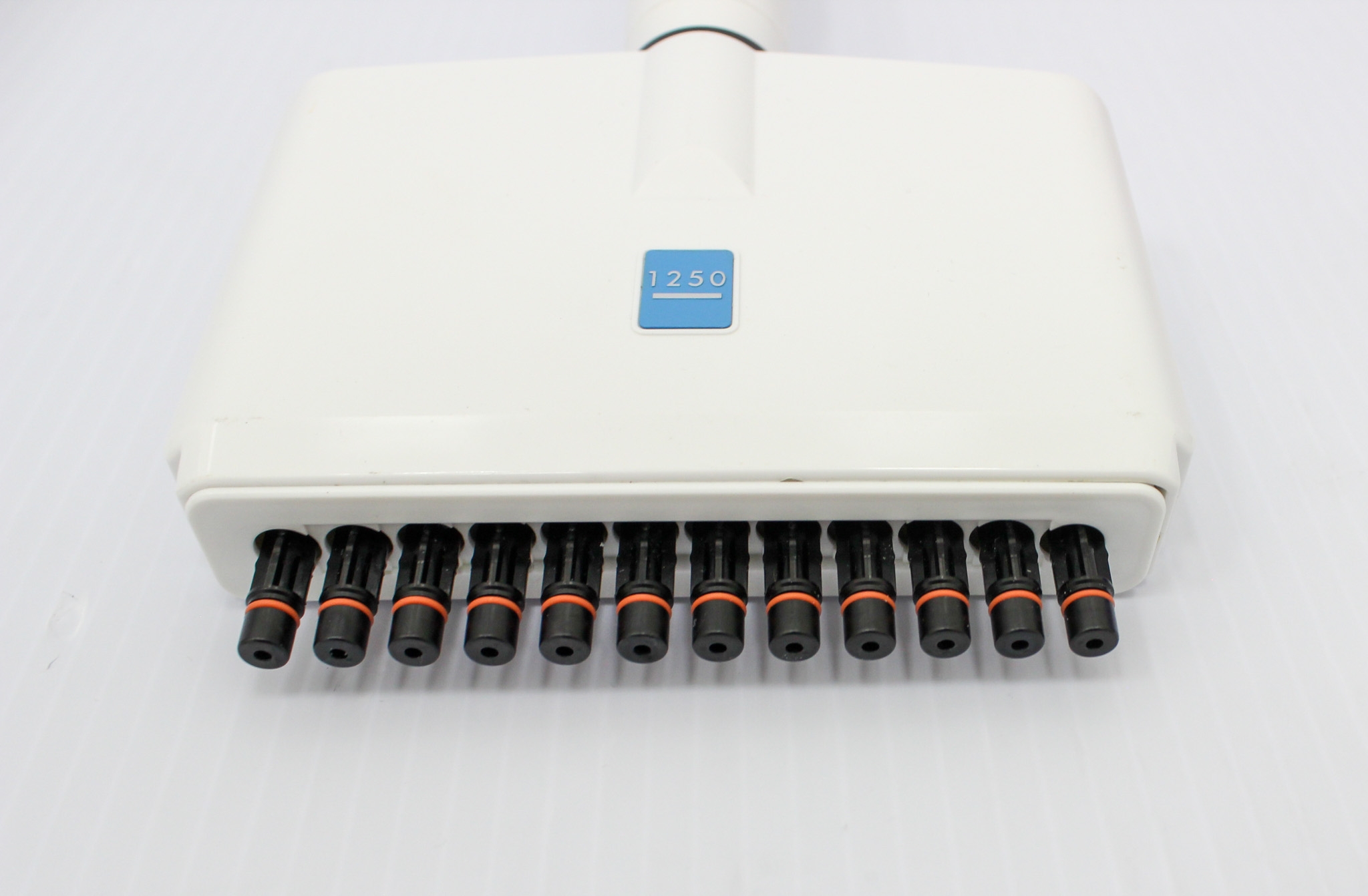 Integra Pipettor 100-1250ul Liquid Handling 12-Channel Precision Tool