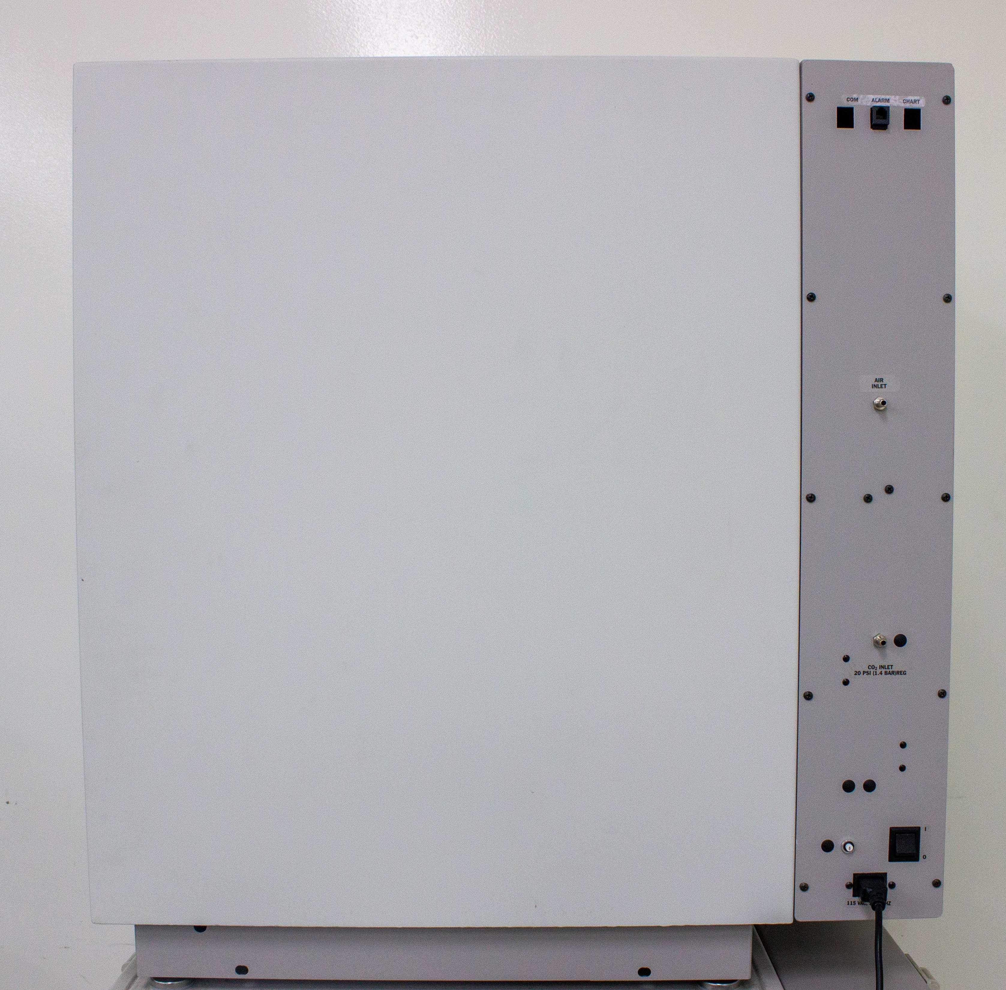 NuAire NU-4850 CO2 Incubator with 20 Gallon Water Jacket Used VG Condition