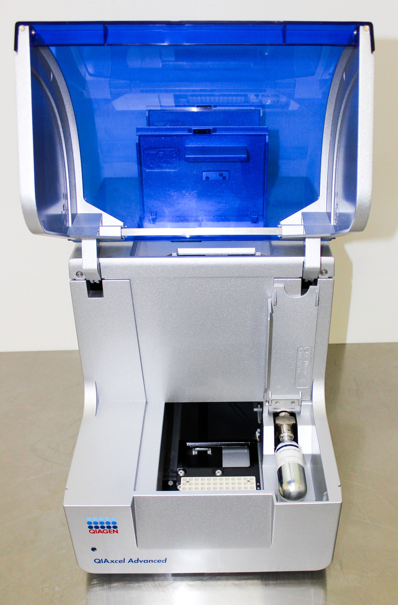 Qiagen QIAxcel Advanced Capillary Electrophoresis DNA RNA Analyzer Used