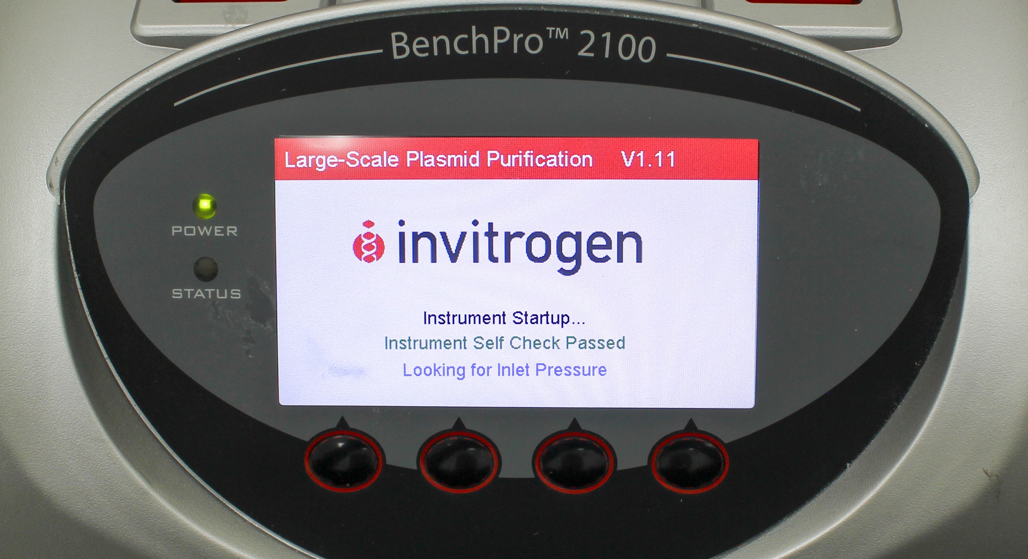Invitrogen BenchPro 2100 DNA Purification System 2 Preps 100-125mL Capacity
