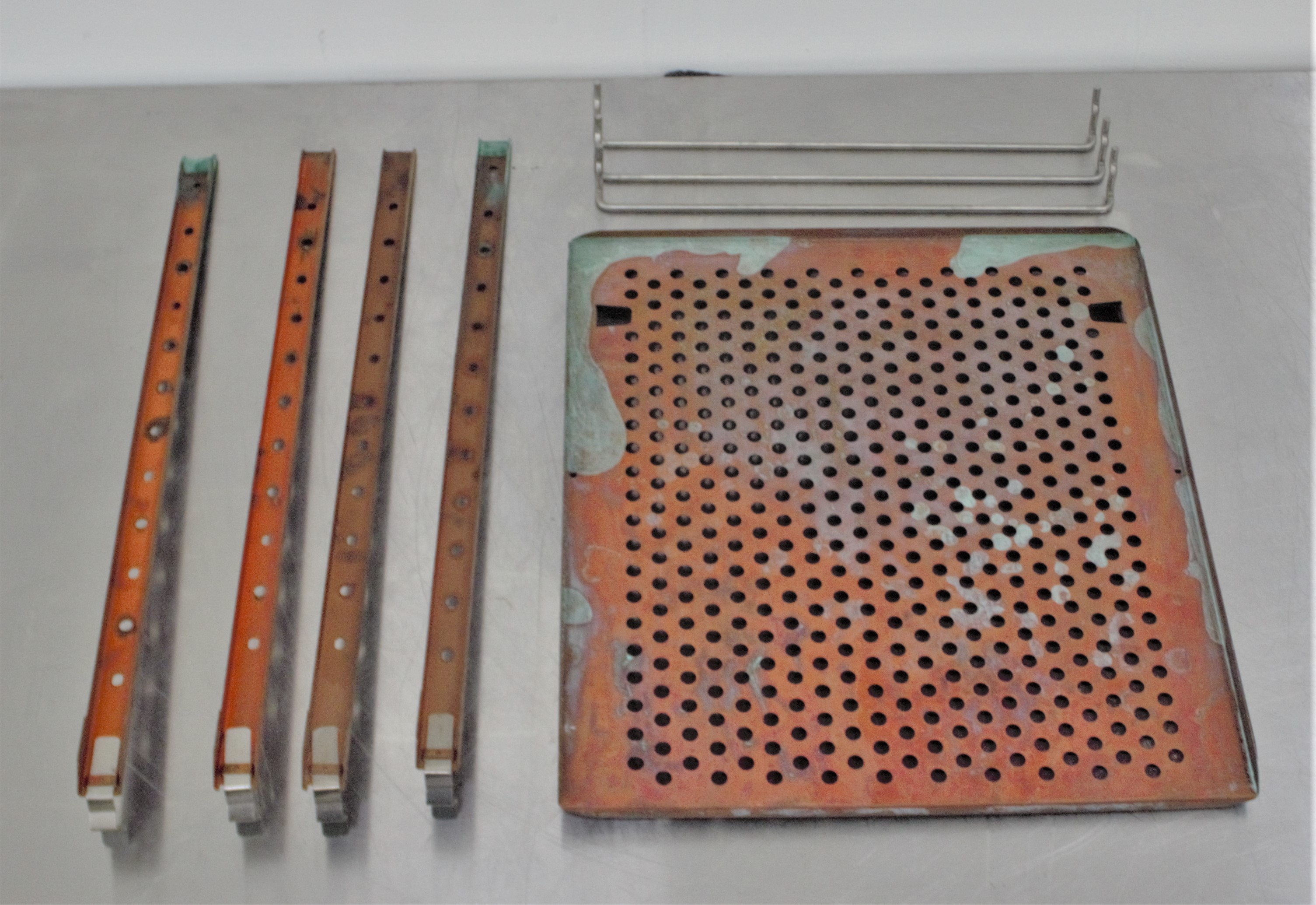 Kendro HERAcell Incubator CO2 Temp 3C-55C Cap 5.4 Cu Ft Copper Chamber