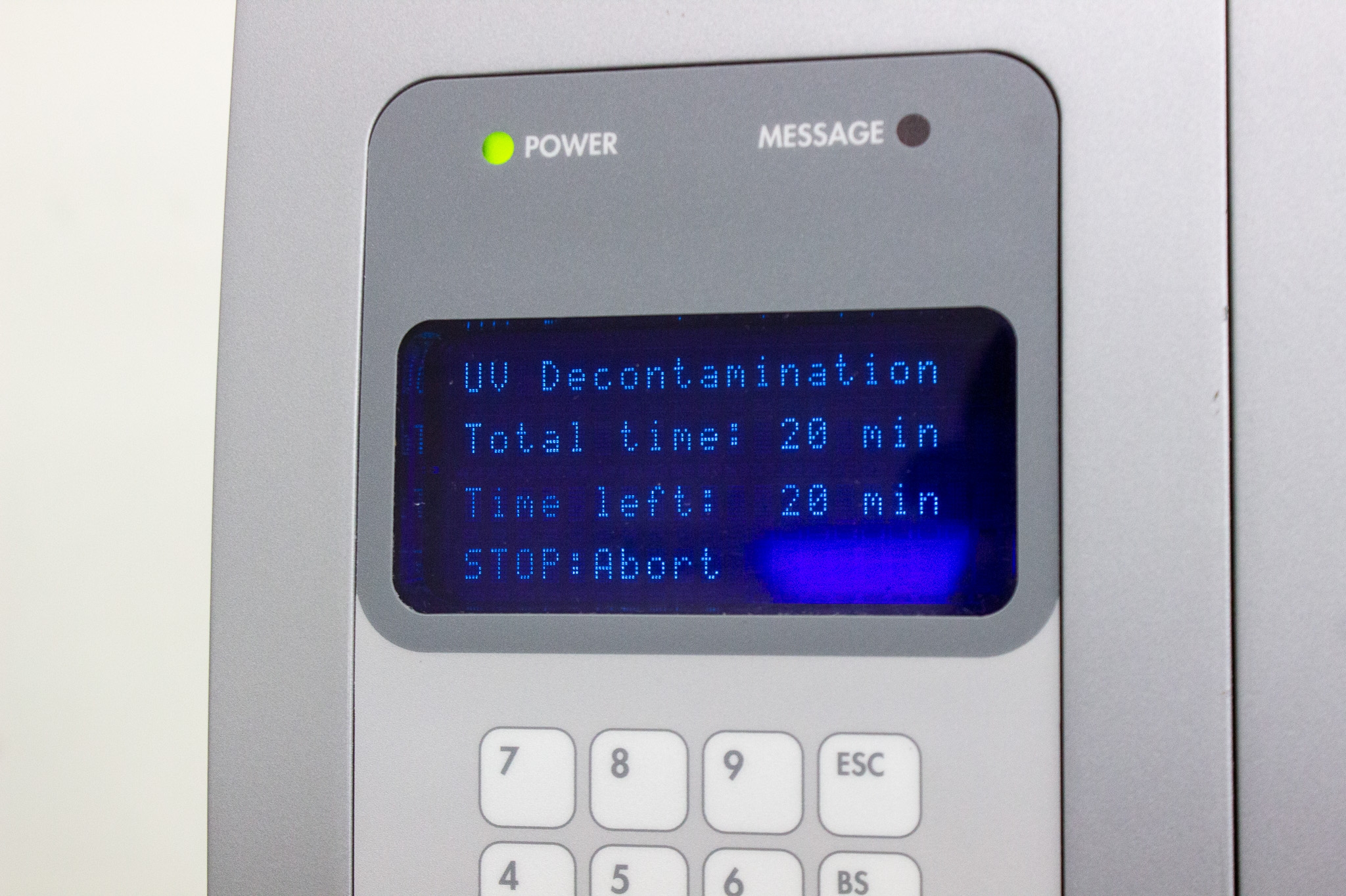 Qiagen EZ1 Advanced XL DNA RNA Purification Max 14 Samples UV 120V/220V