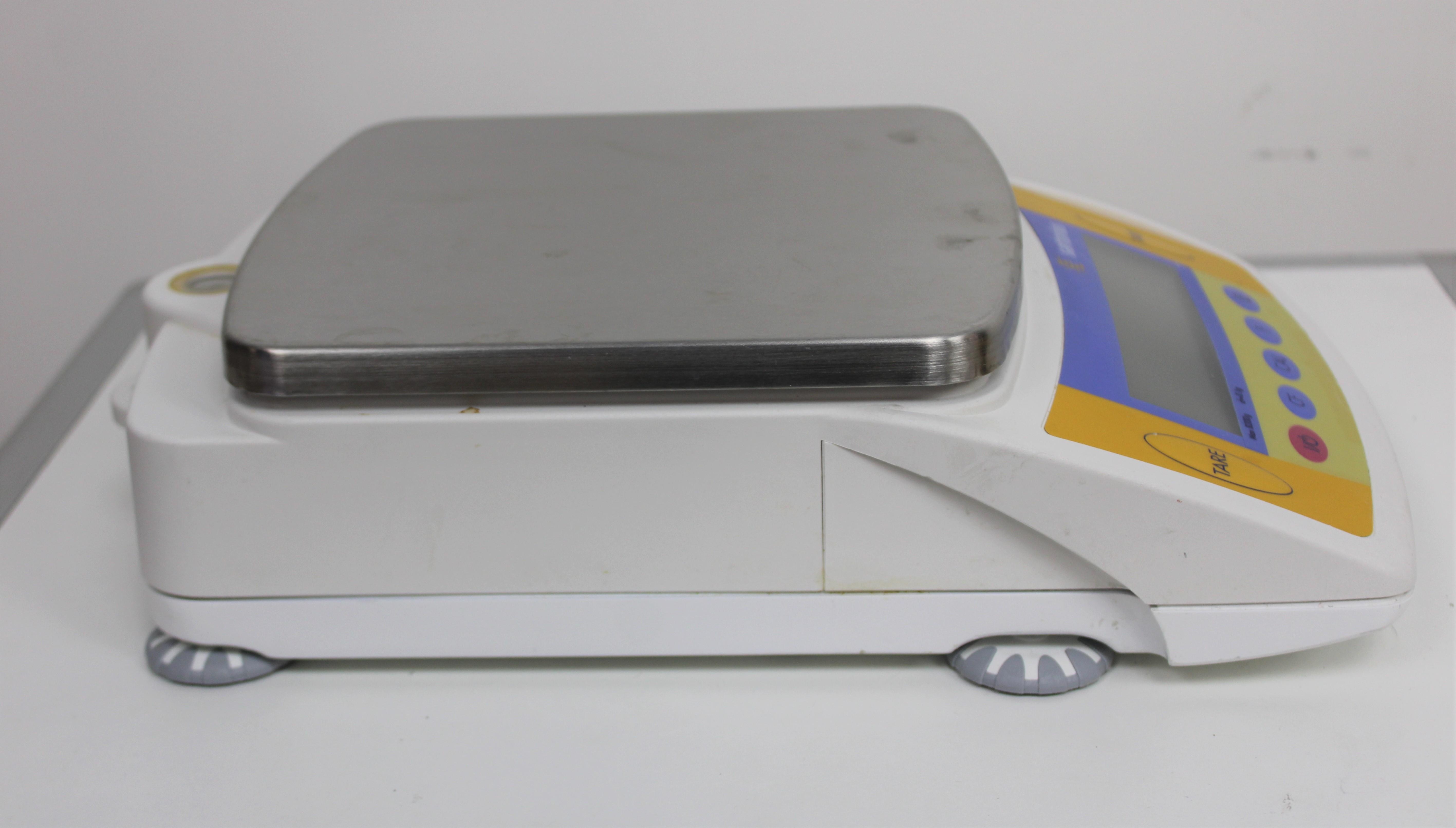 Sartorius CP8201 Precision Bench Scale 8200g x 0.1g Accuracy Motorized Calibration