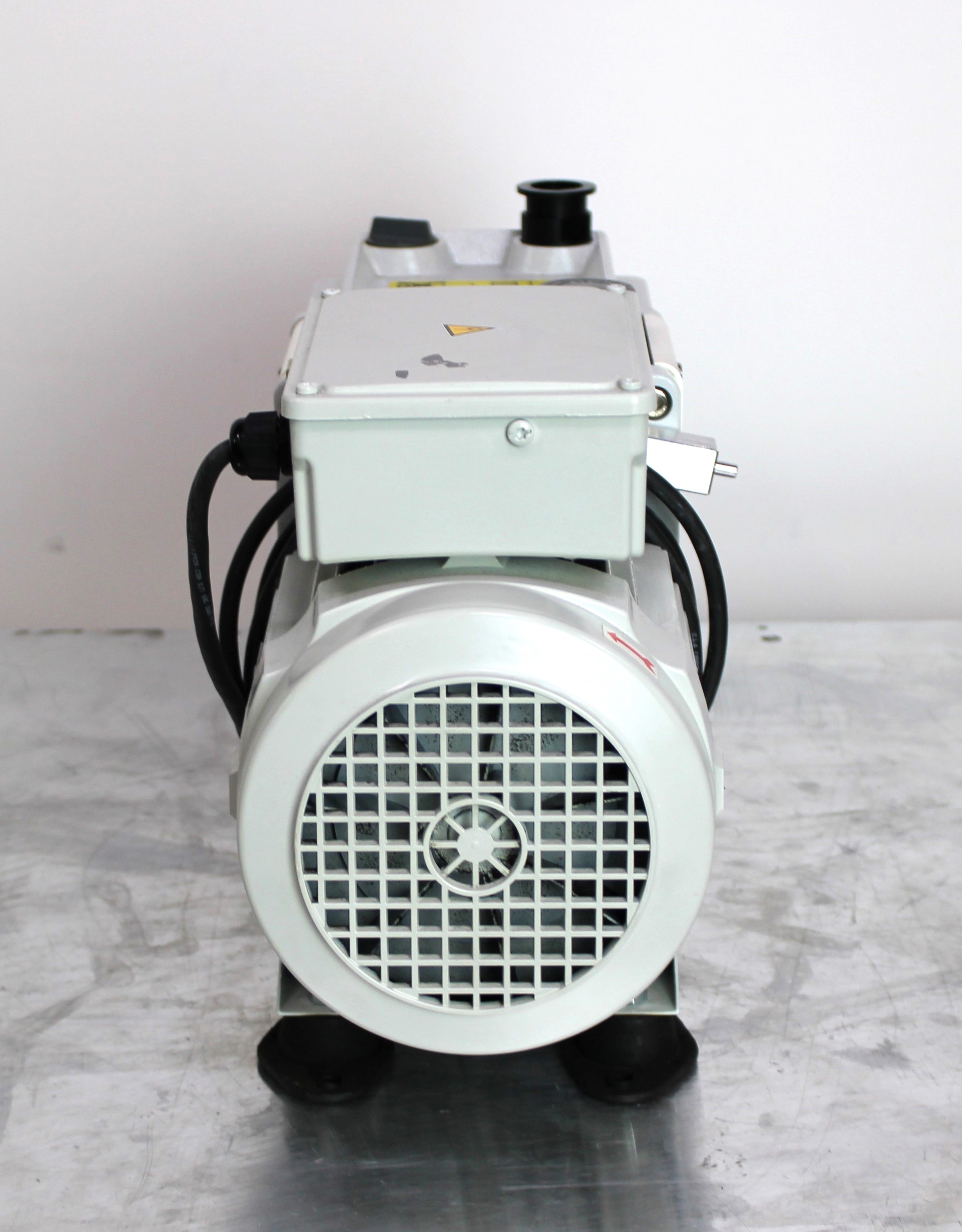 Edwards E2M30 Rotary Vane Vacuum Pump, 11.4 cfm, 1 x 10-3 Torr, 240V