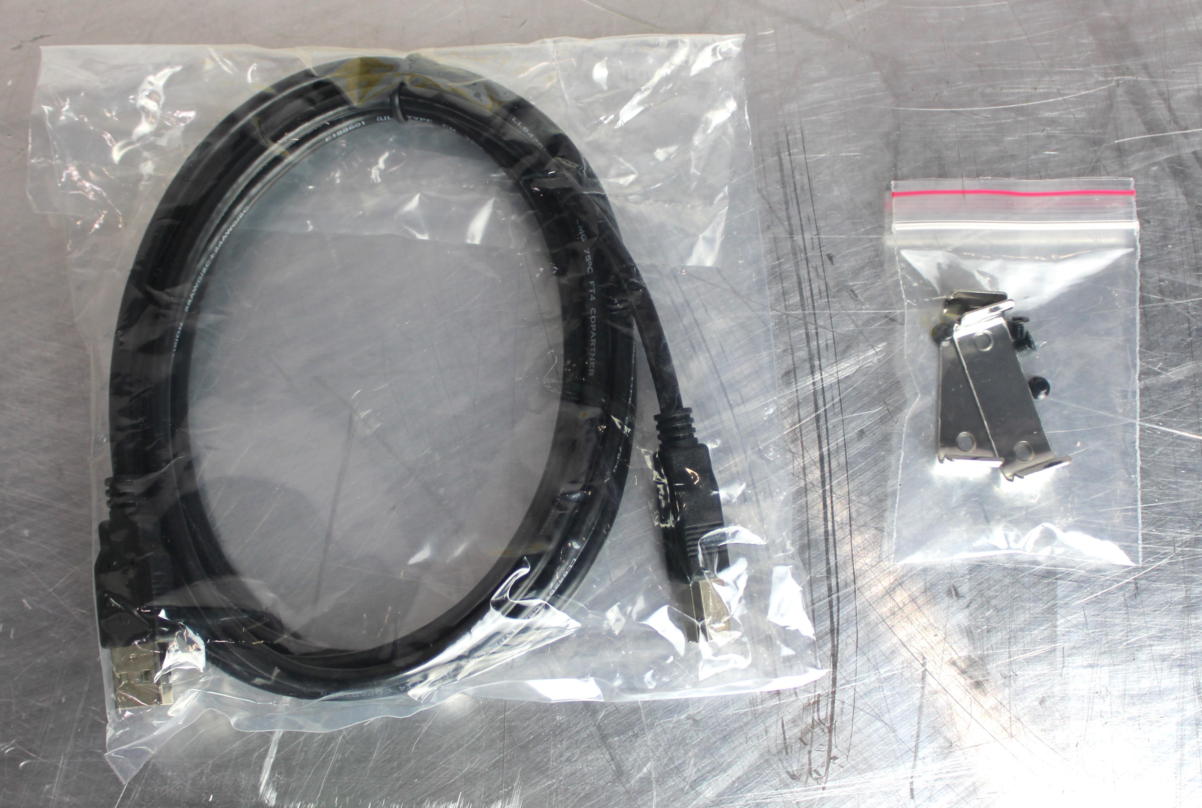 StarTech 4 Port USB 2.0 Hub Connectivity System High-Speed 480Mbps