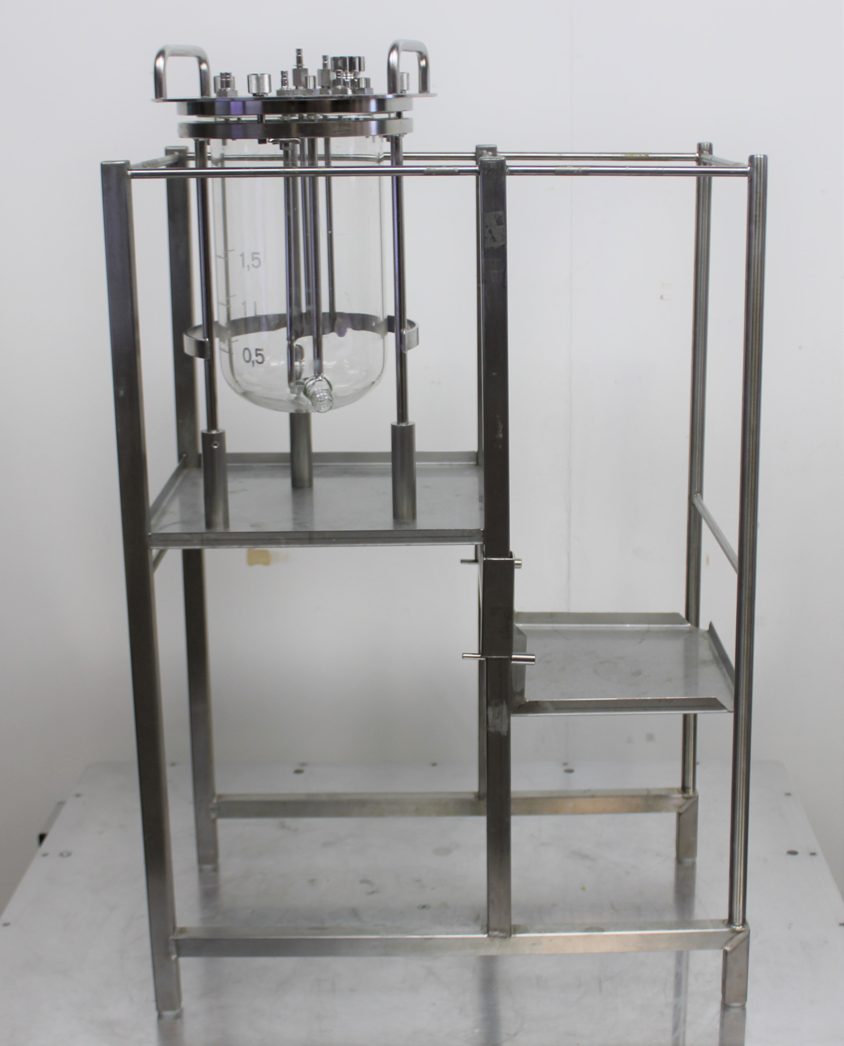 Sartorius Chromatography Column 2L Capacity with Base Used Functional Equipment