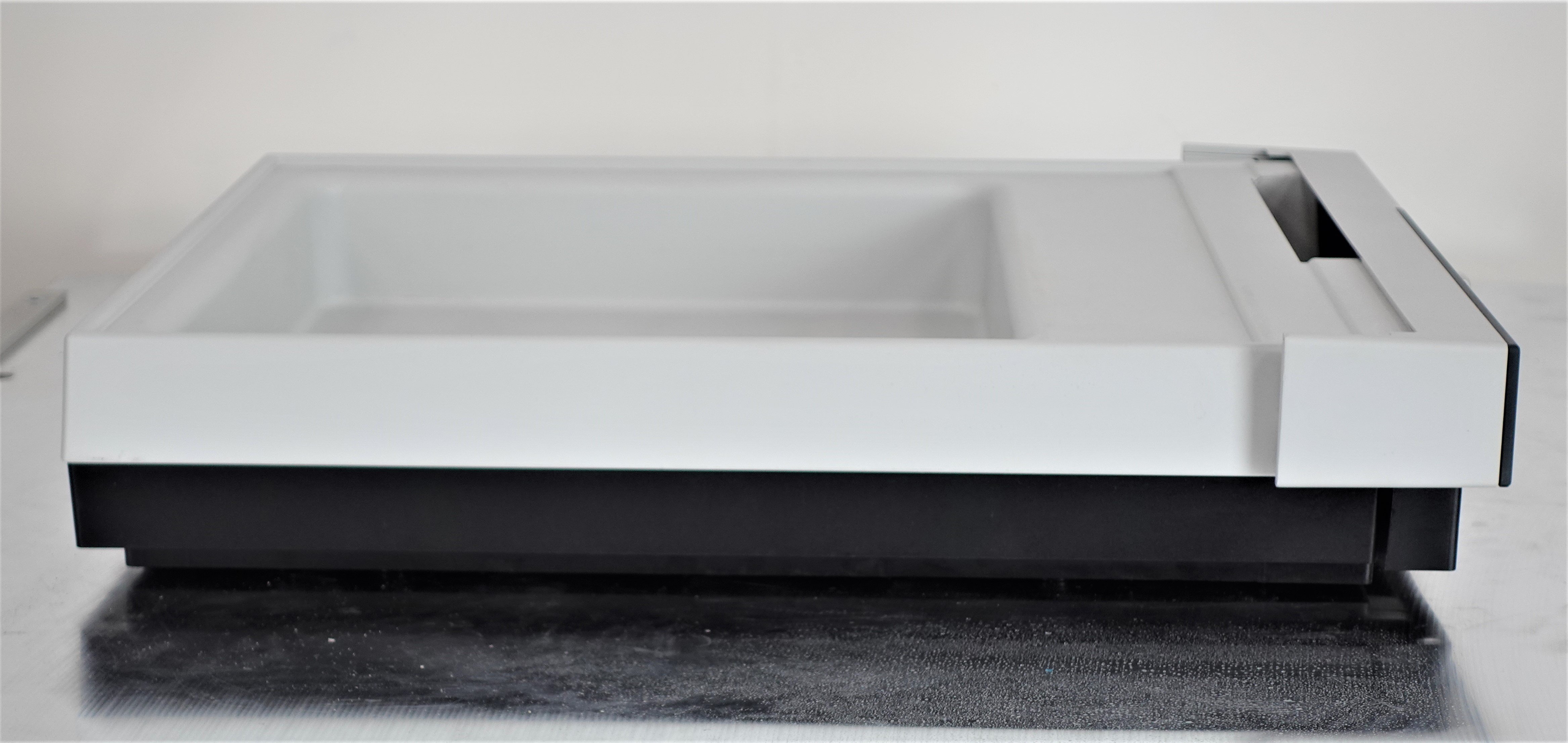 Thermo SR-3000 Solvent Rack HPLC Accessory for UltiMate 3000 Pumps 1L Capacity