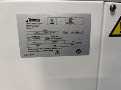 Thermo Intellistack Incubator Shaker for Laboratory Use - Excellent Condition