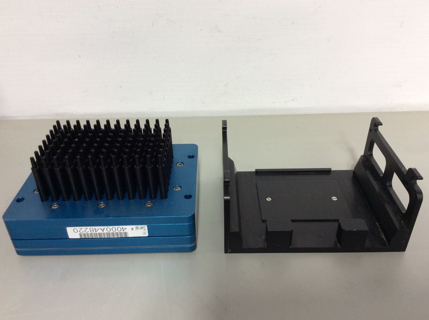 Carl CCS Packard CCS310-530-1414 Pipettor Head Liquid Handling 96 Channels