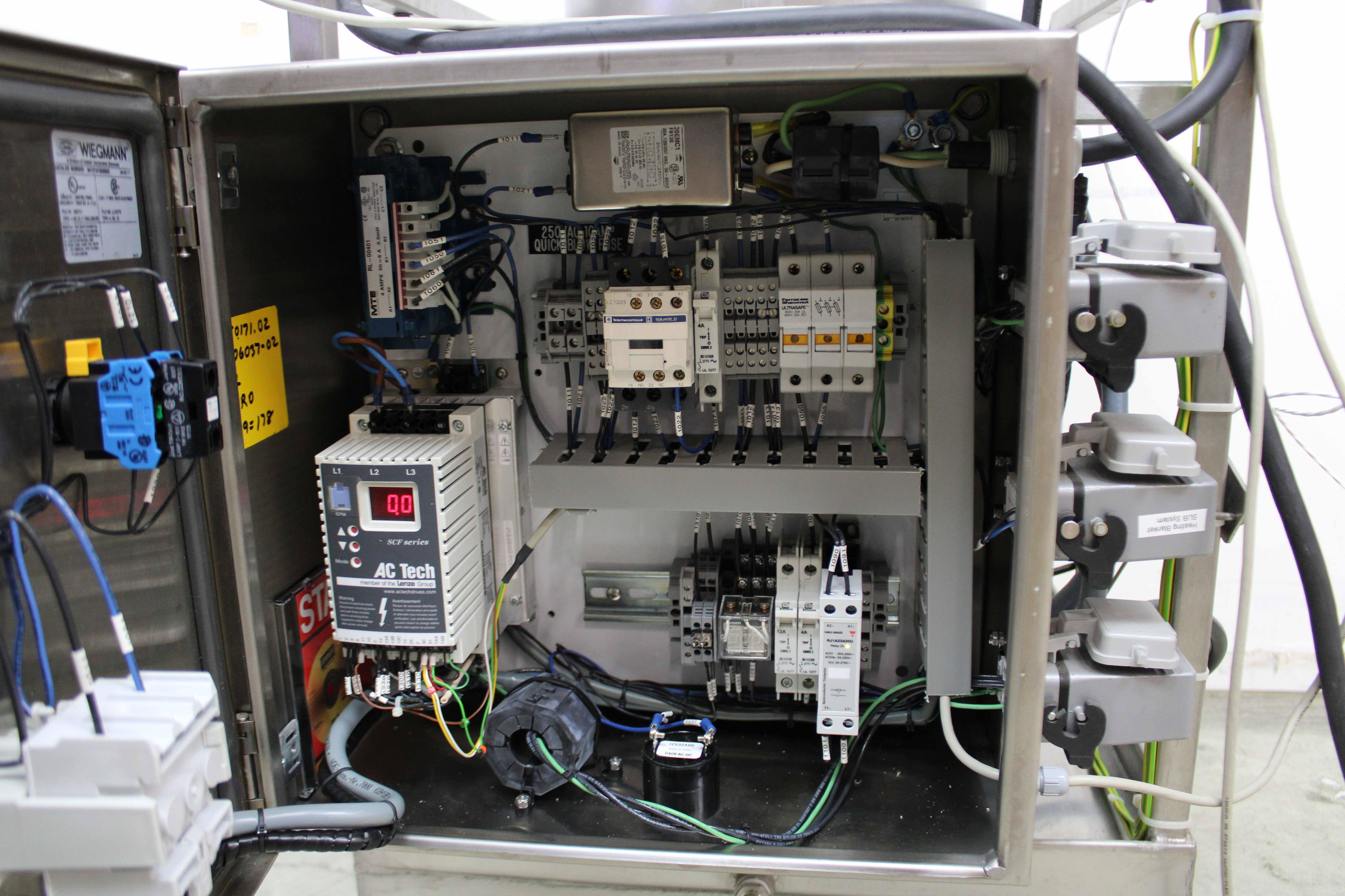 HyClone SV50171.02 50L Single-Use Bioreactor on Rolling Cart with 1/4HP Motor