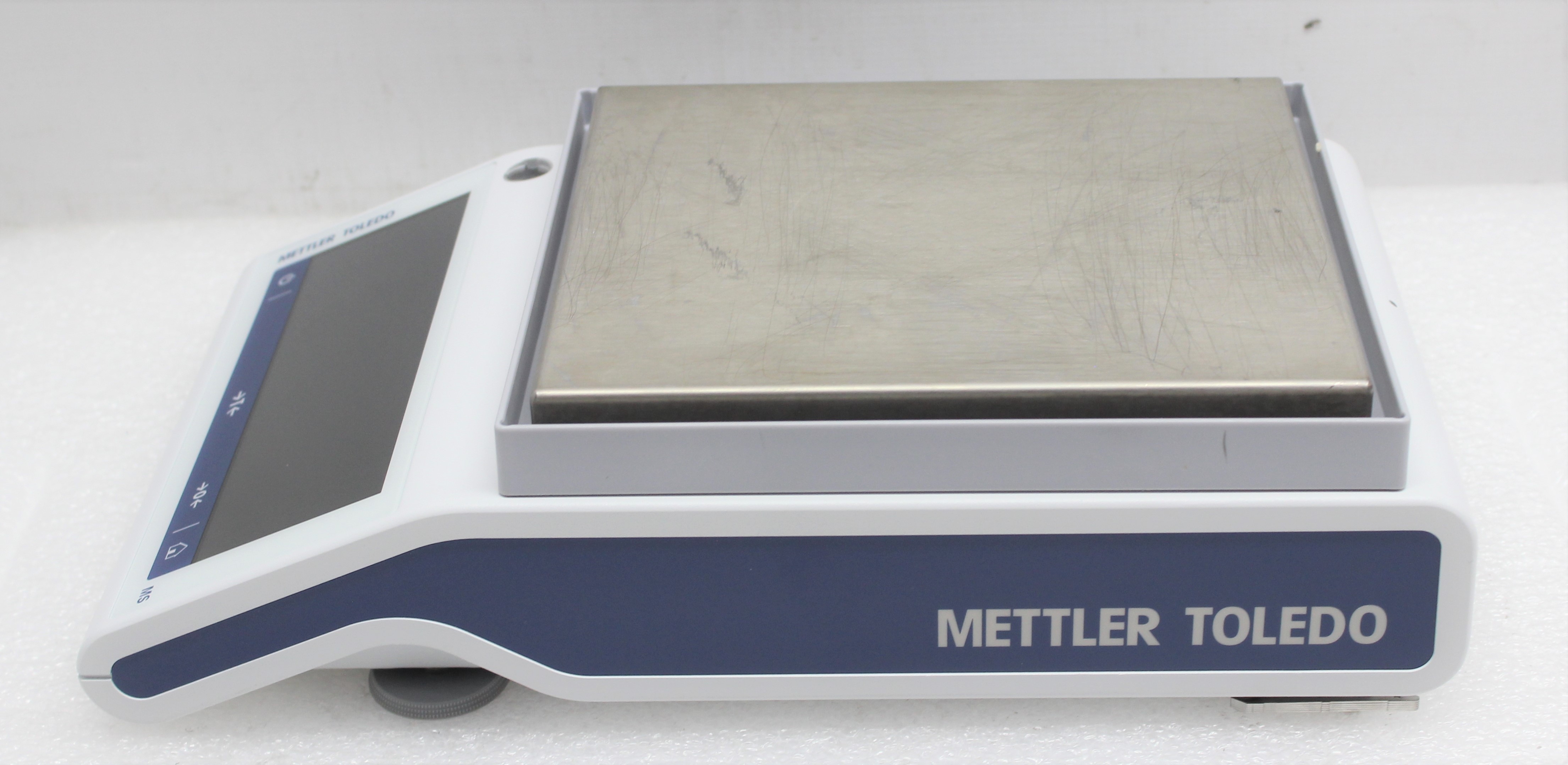 Mettler Toledo MS4002TS Precision Balance with Touchscreen 4200g Capacity