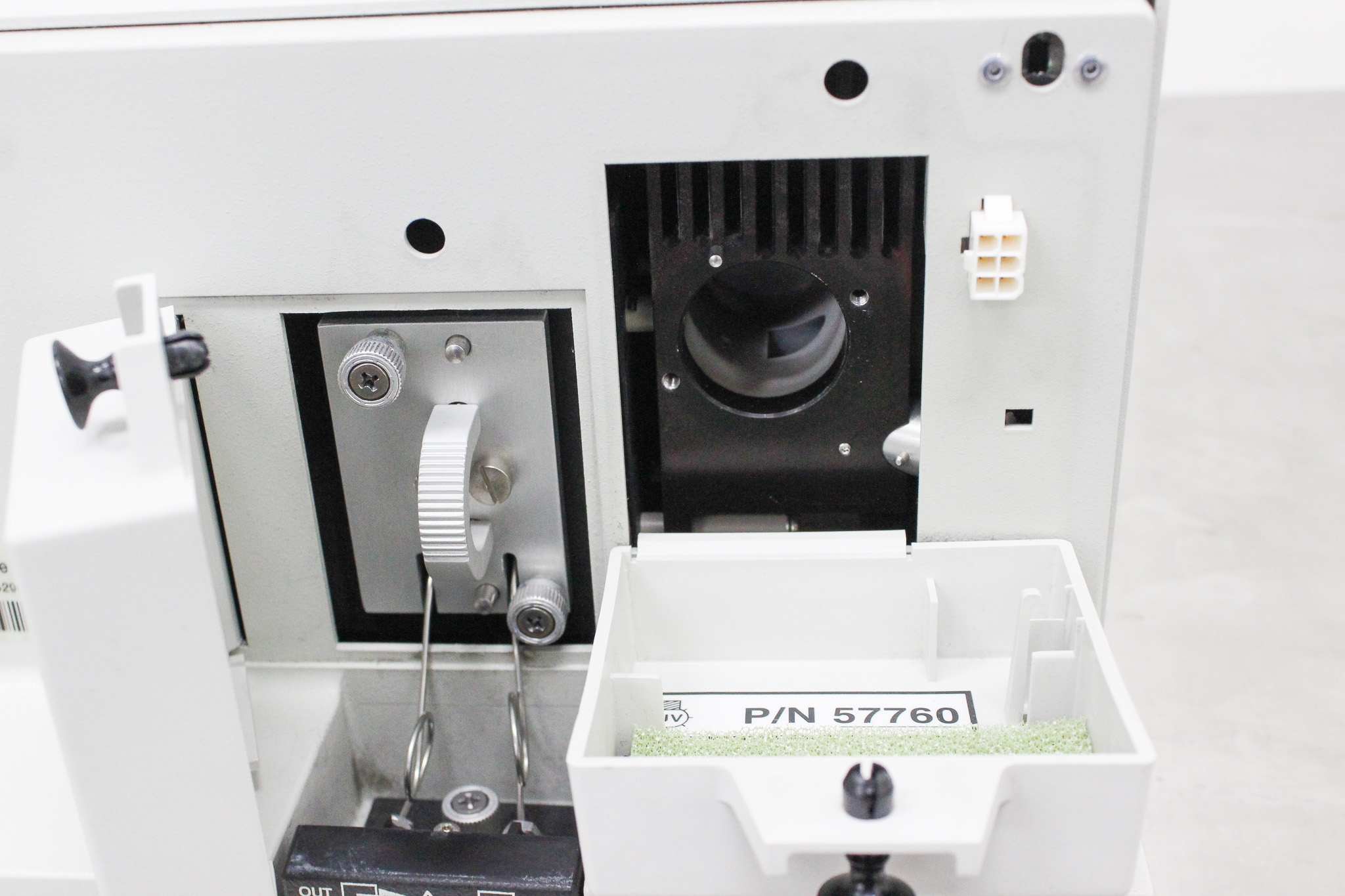 Waters 2996 PDA Detector Chromatographic Sensitivity, 190-800nm Range