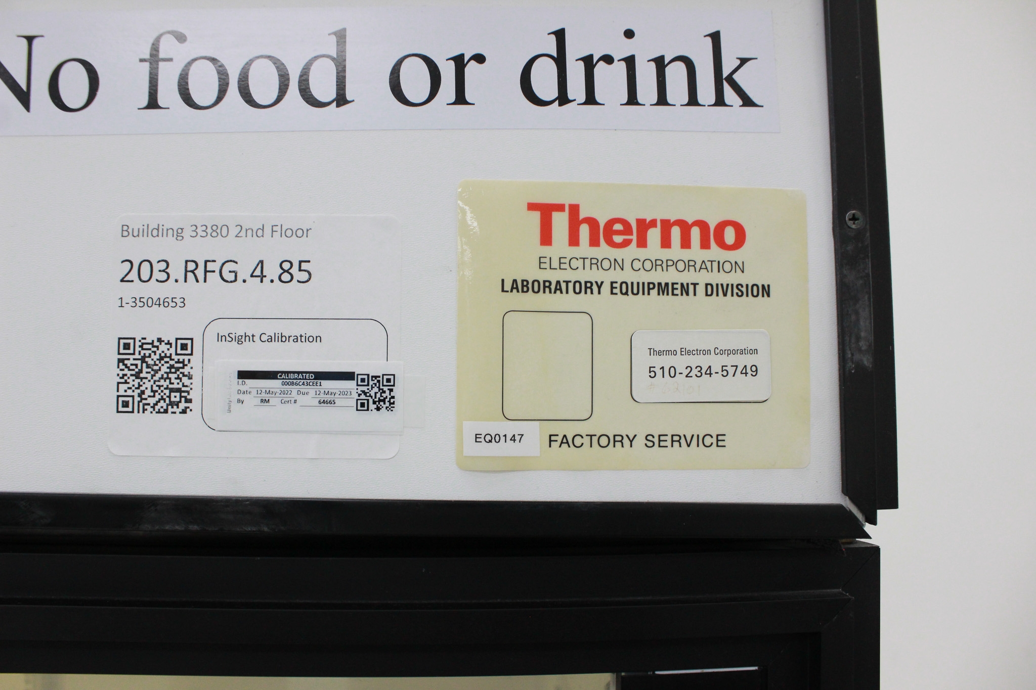 VWR True GDM-49 Refrigerator Dual Glass Door 49 Cu Ft 33F-38F LED Light