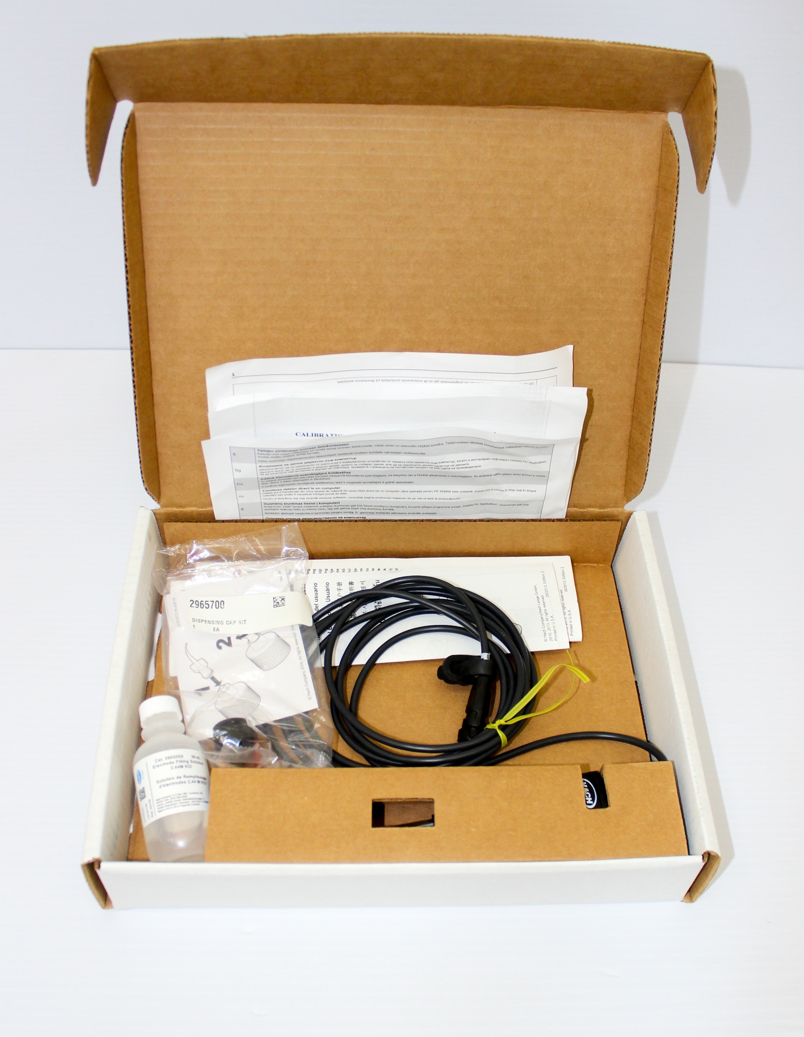 Hach PHC28103 Water Quality Electrode pH Probe 0-14pH 3m Cord Turn-Key