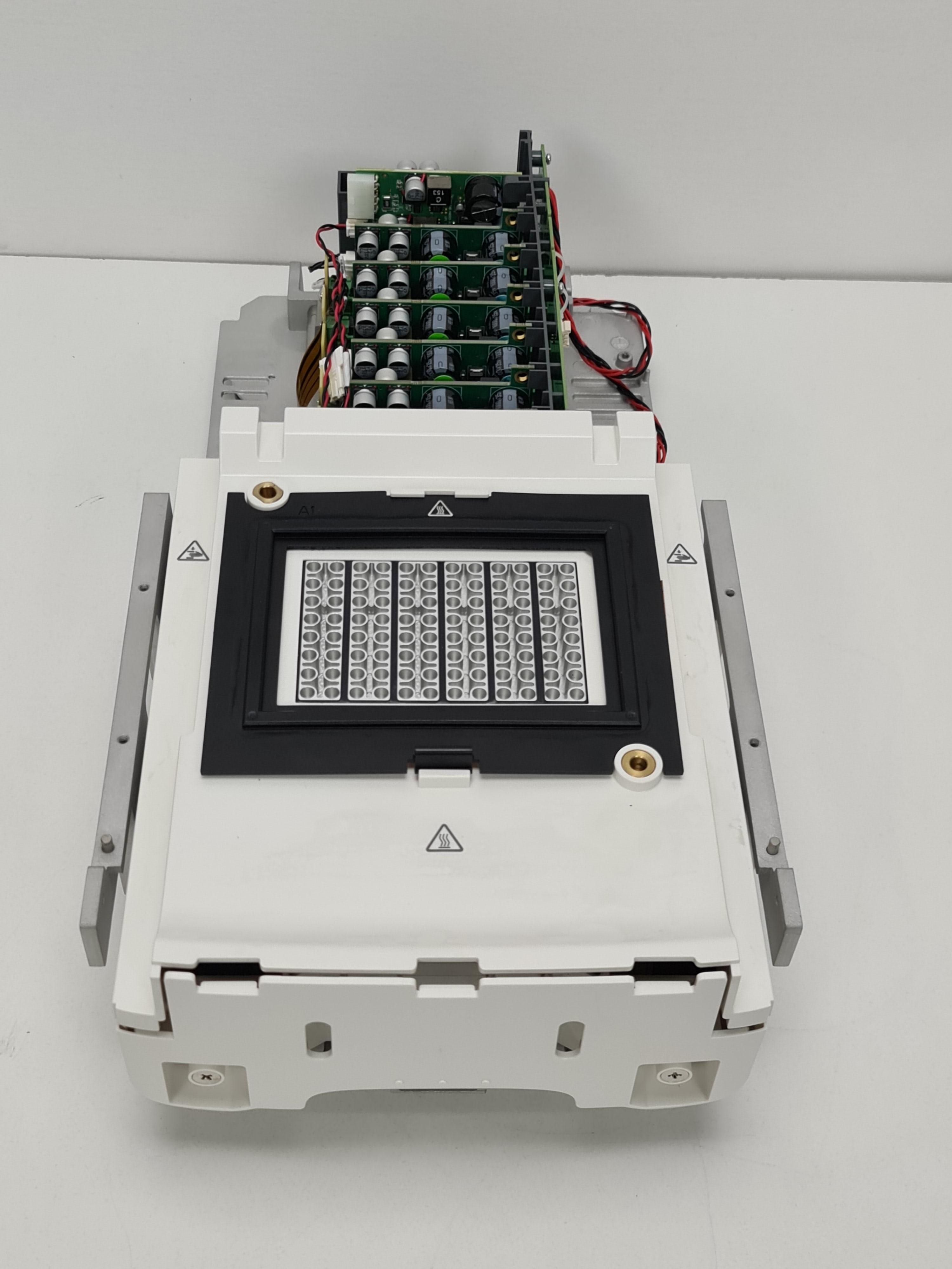 ABI A29435 Service Assembly Block For PCR 96-Well APTN Lab Equipment