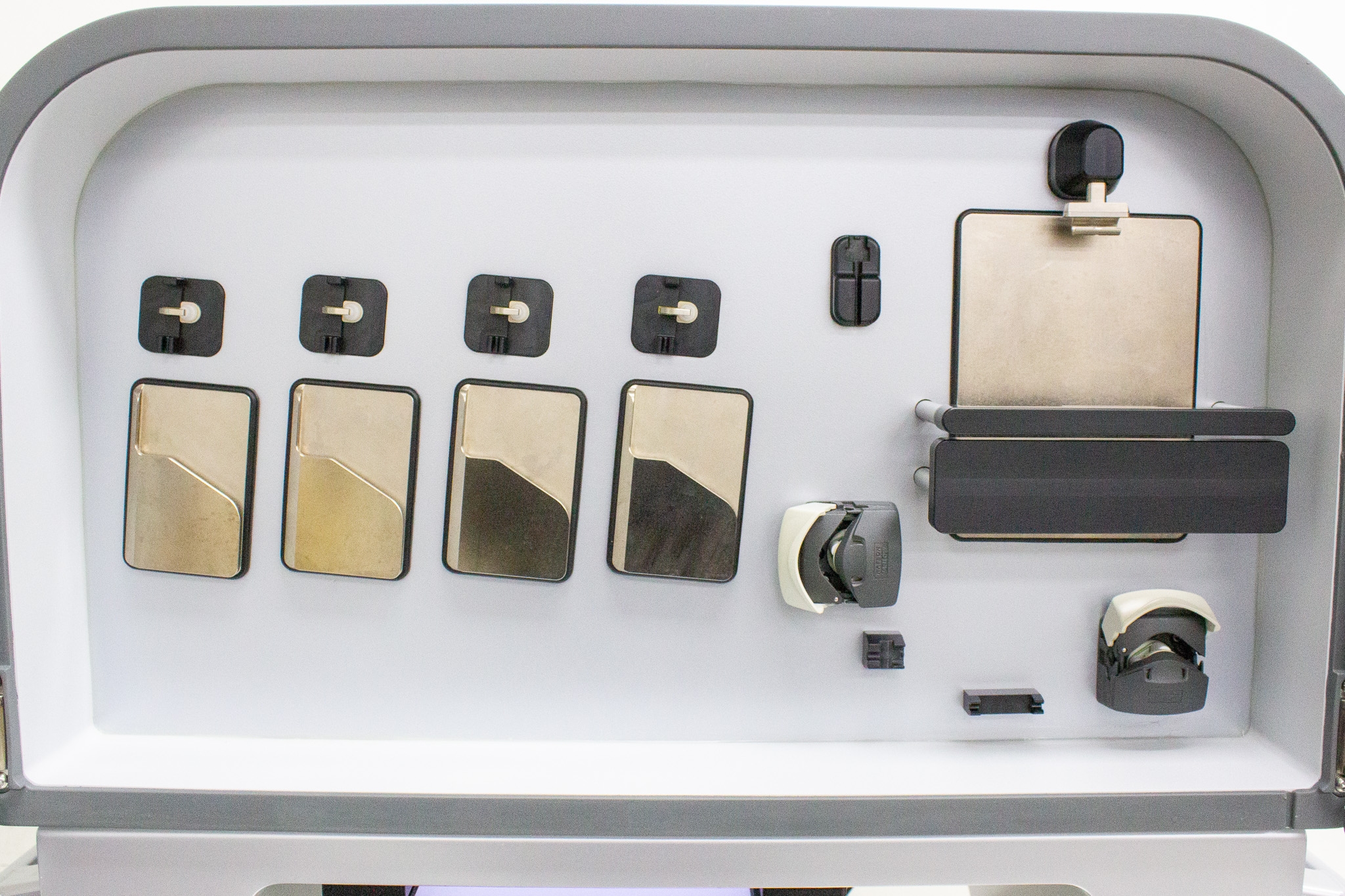 Terumo Finia Fill and Finish System for Cell and Gene Therapy Automation