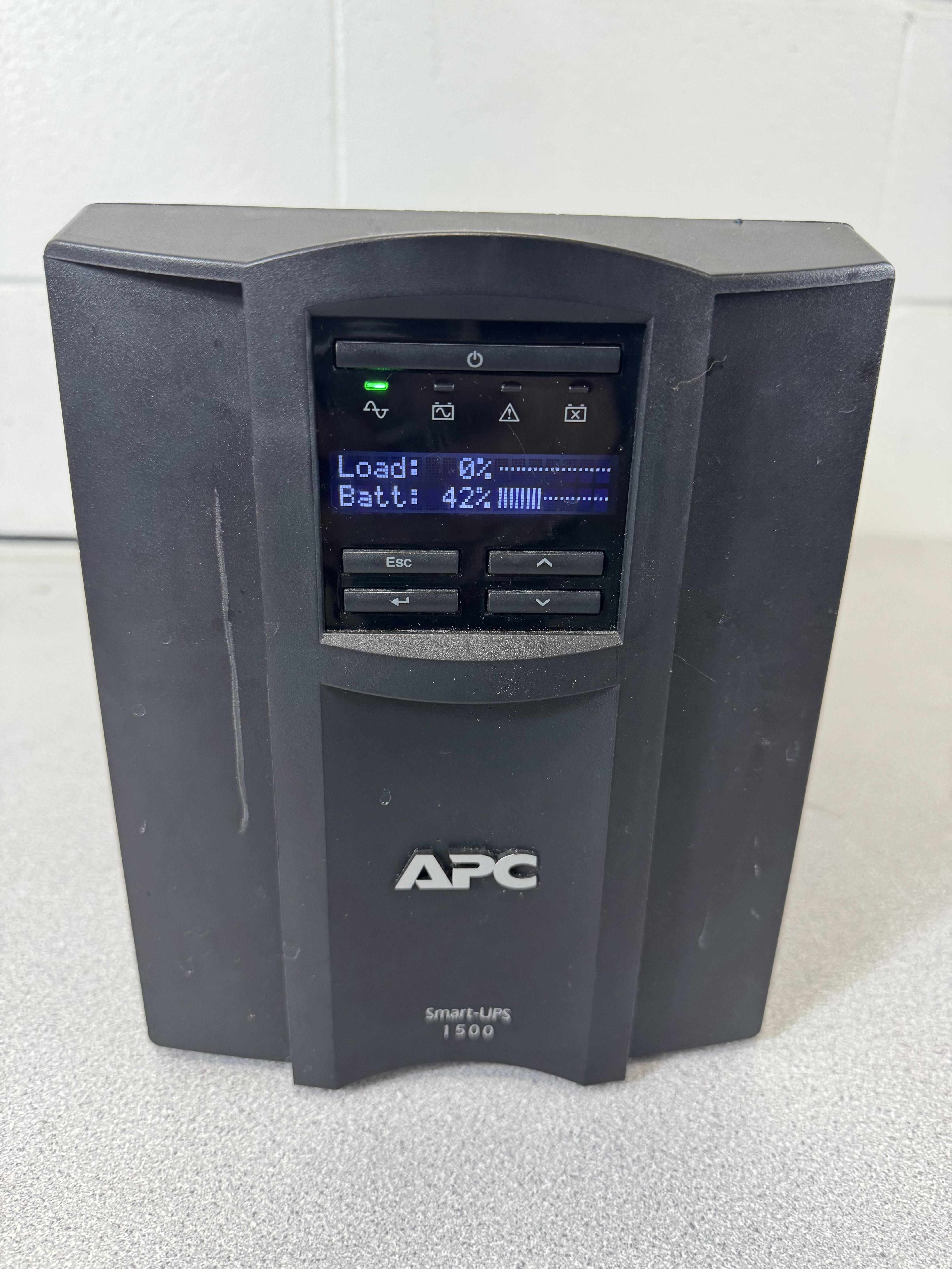 APC SMC1500 Smart UPS Power Supply - UPS 1500VA 900W 120V LCD 8 Outlets Sinewave