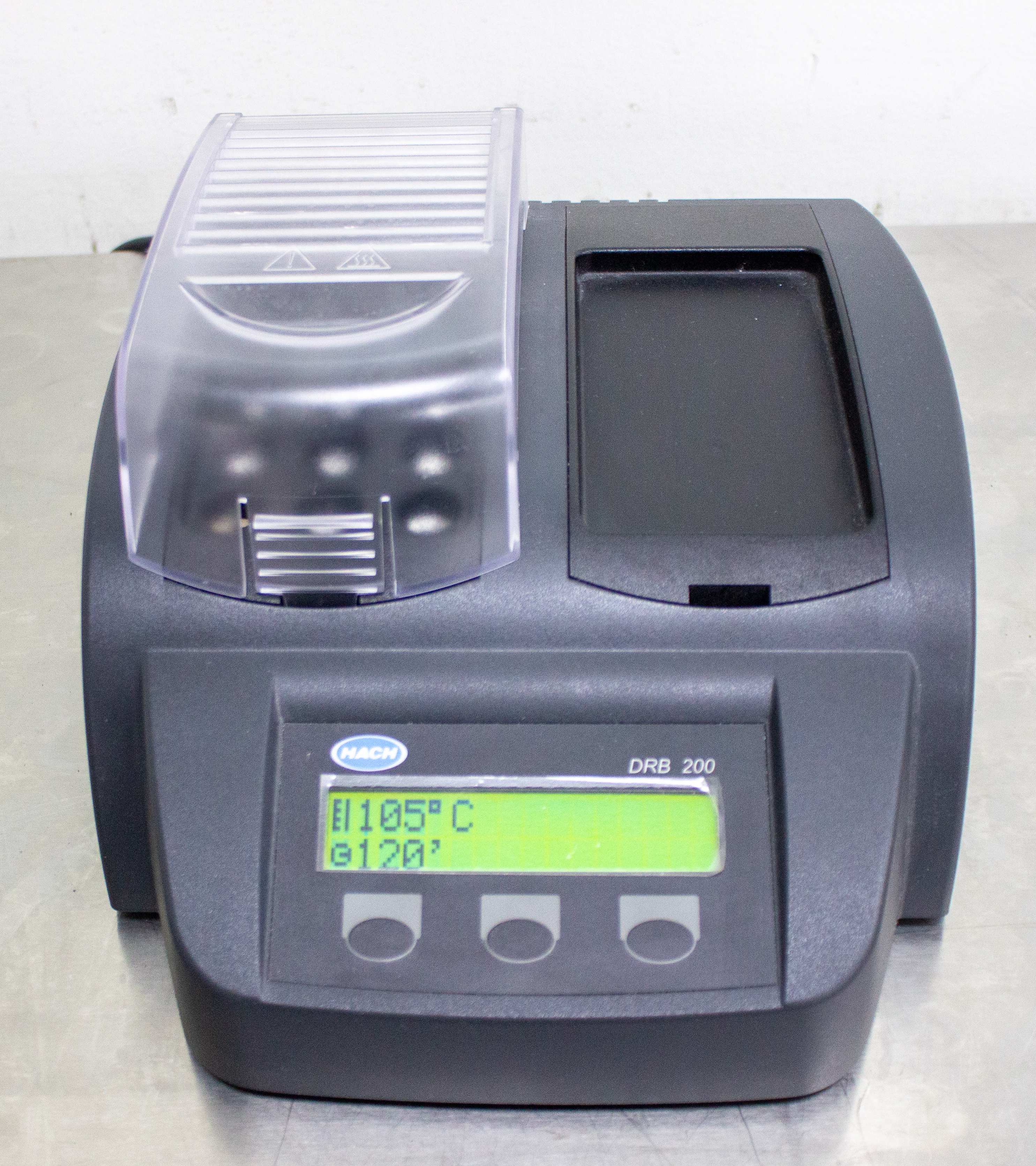 Hach DRB200 Chemistry Digital Reactor 37-165C 15 Vials Heat Block