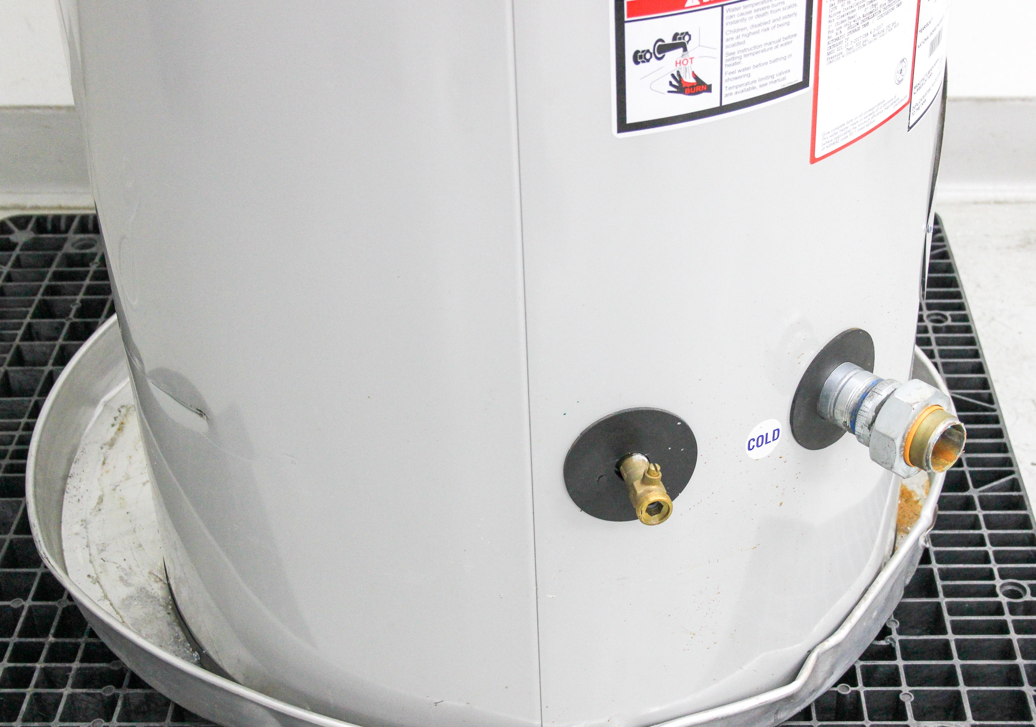 Bradford White EF100T300E3NA2 Commercial Gas Water Heater