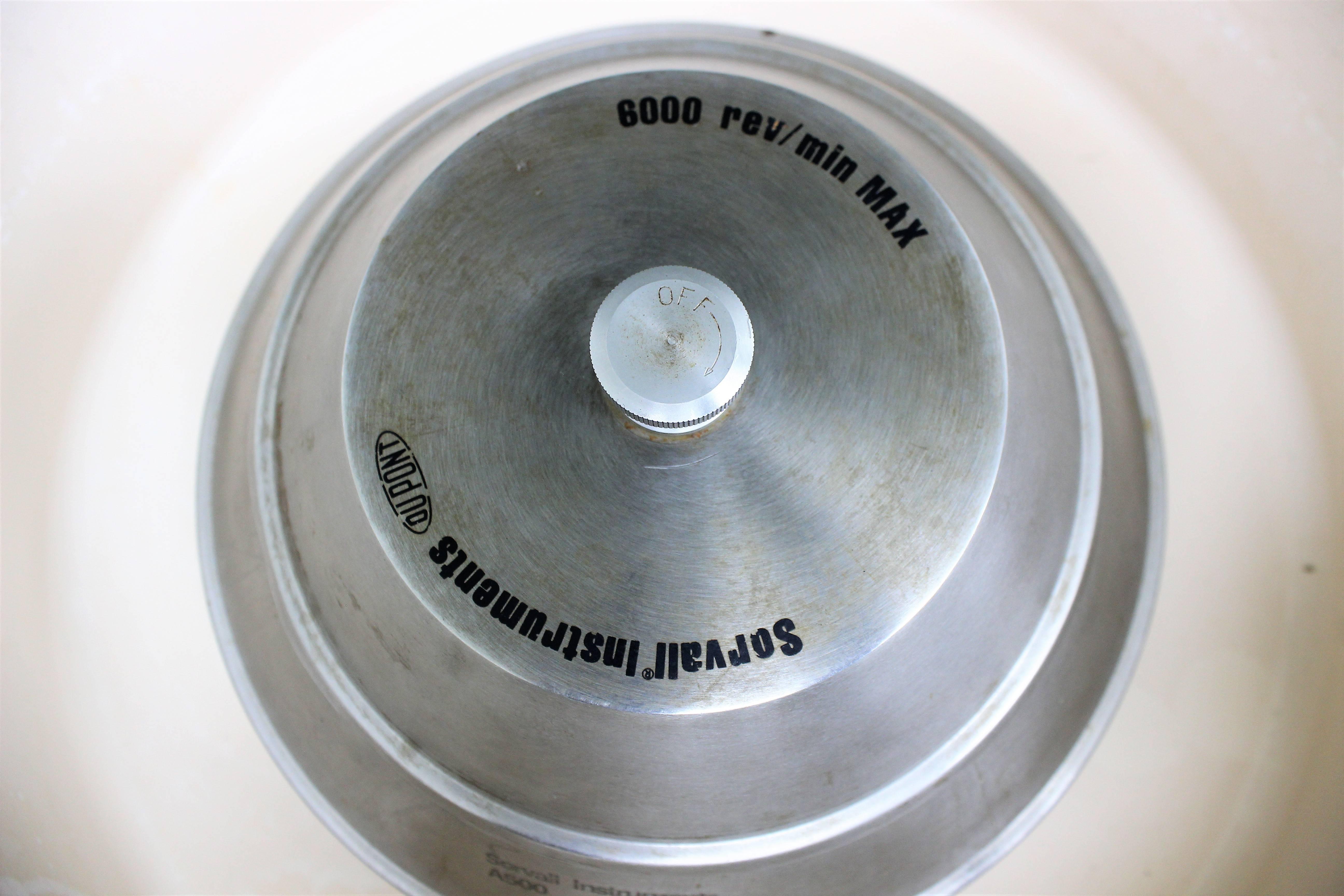 Sorvall RT6000B Benchtop Centrifuge Refrigerated Parts AS-IS 6000 RPM -5C to +25C