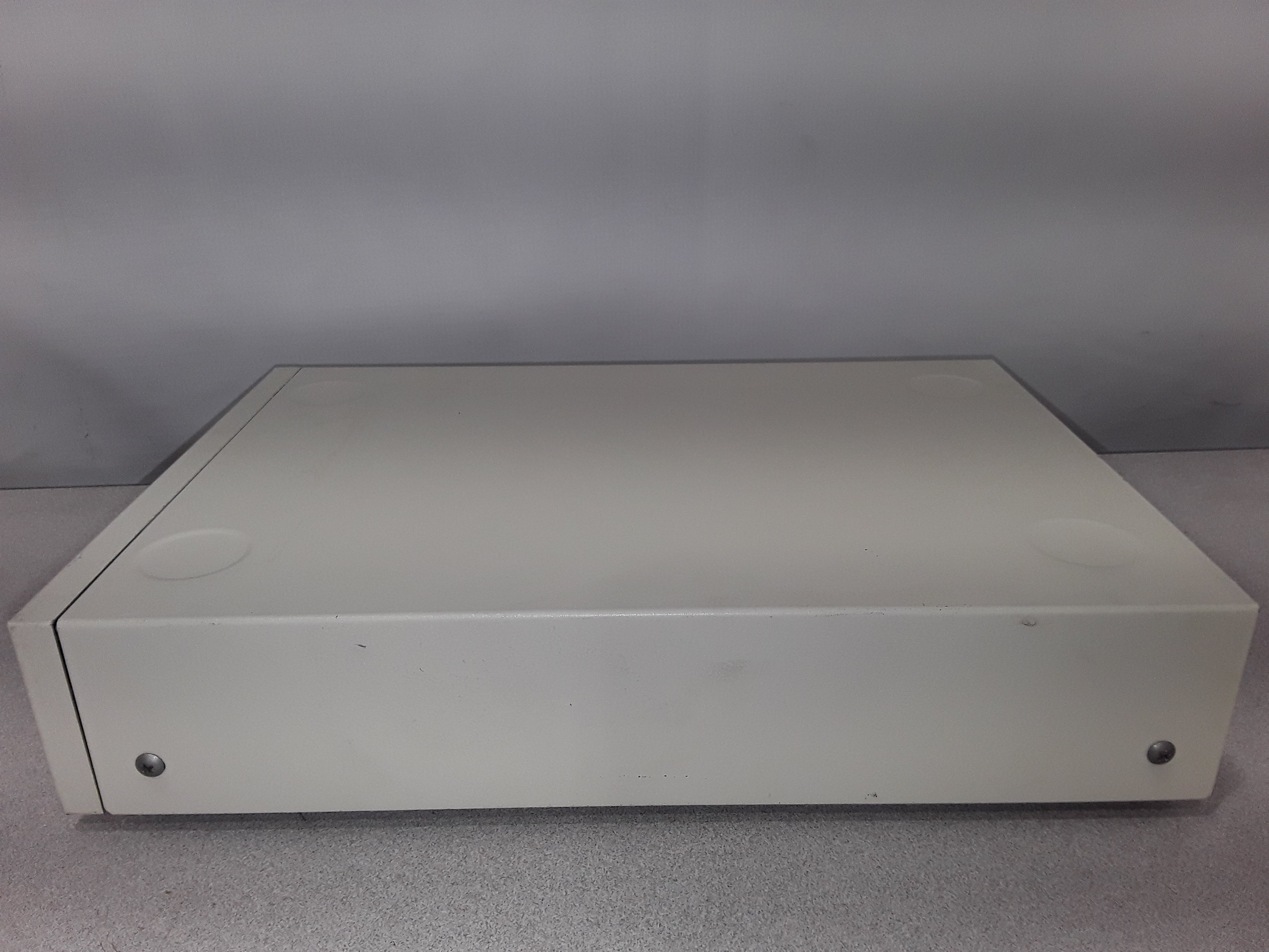 Hitachi D-6000 Interface for HPLC System 8x In/Out GP-IB PAN Connection