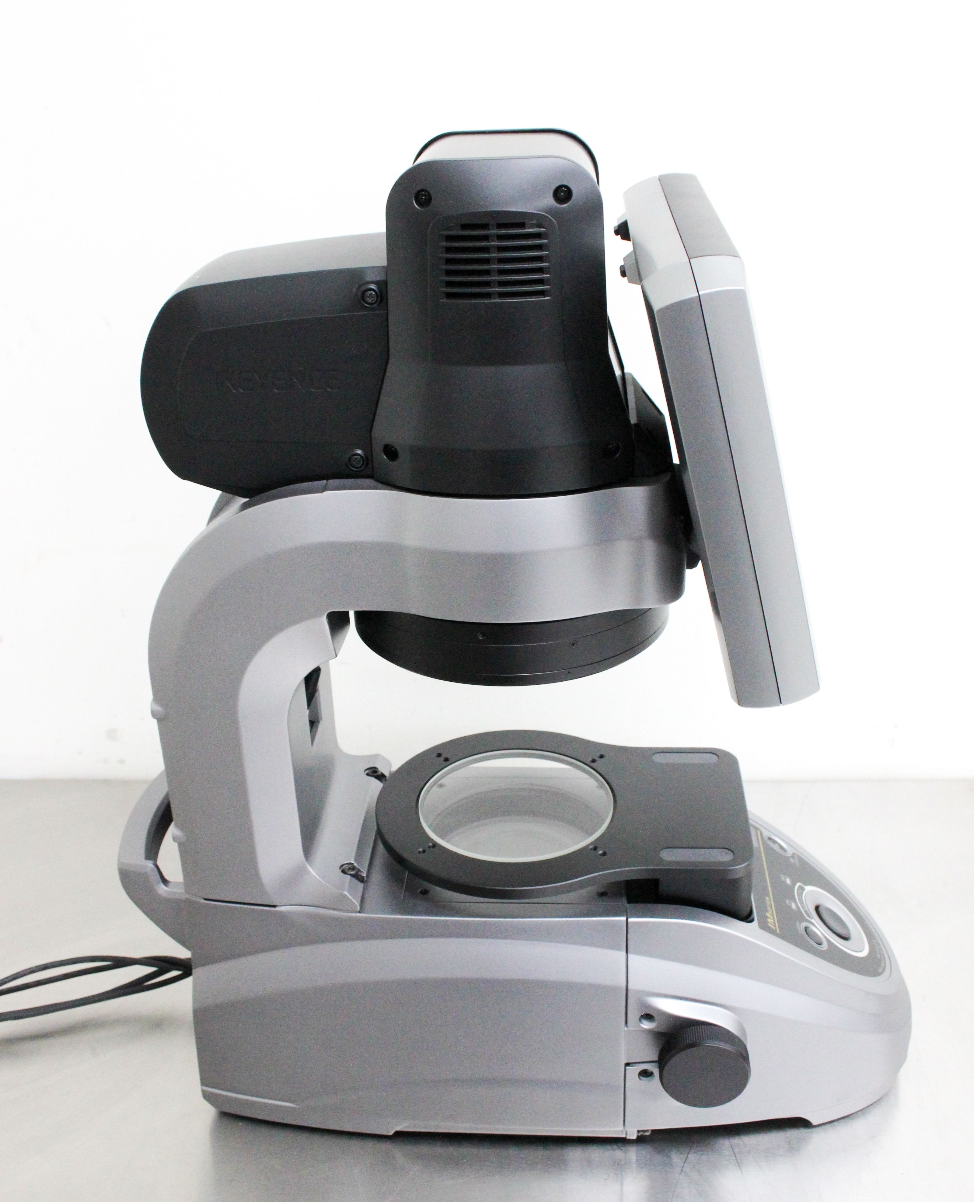 Keyence IM-6025 Measurement Microscope Imager Fine Detail Precision Used