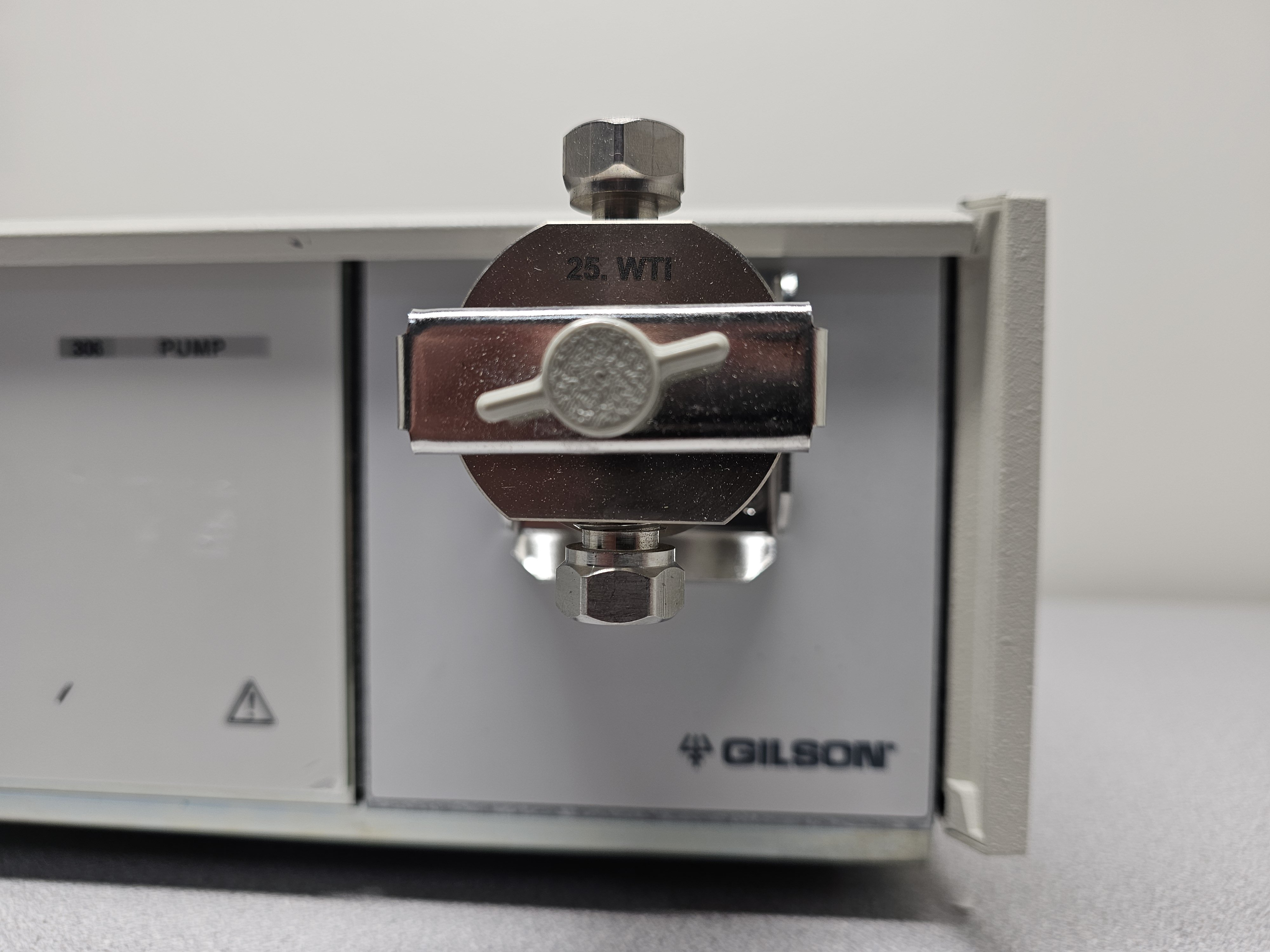 Gilson 306 HPLC Pump Multi-Pump Solution Range IS Gradient Prep