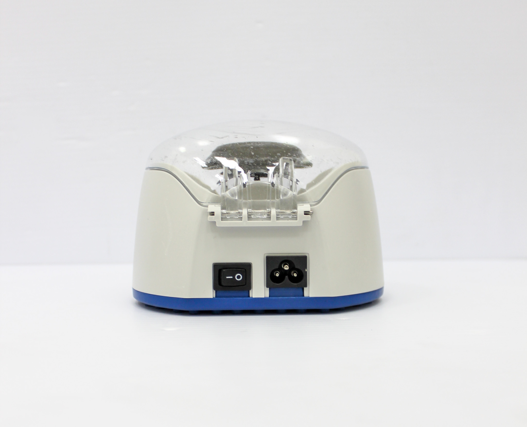 VWR C0803 Mini Centrifuge Microtube Quick Release 7500 RPM 3200 RCF 120V