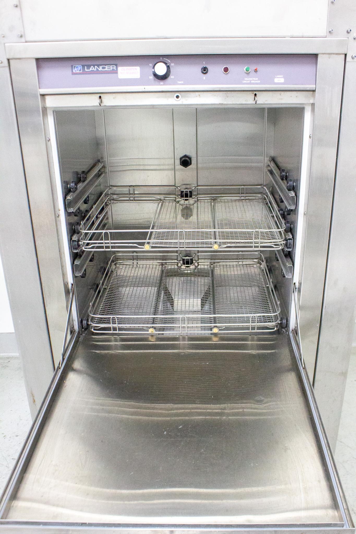 Lancer LabSec 1400 Glassware Dryer with Racks Efficient 220V 60Hz Preowned