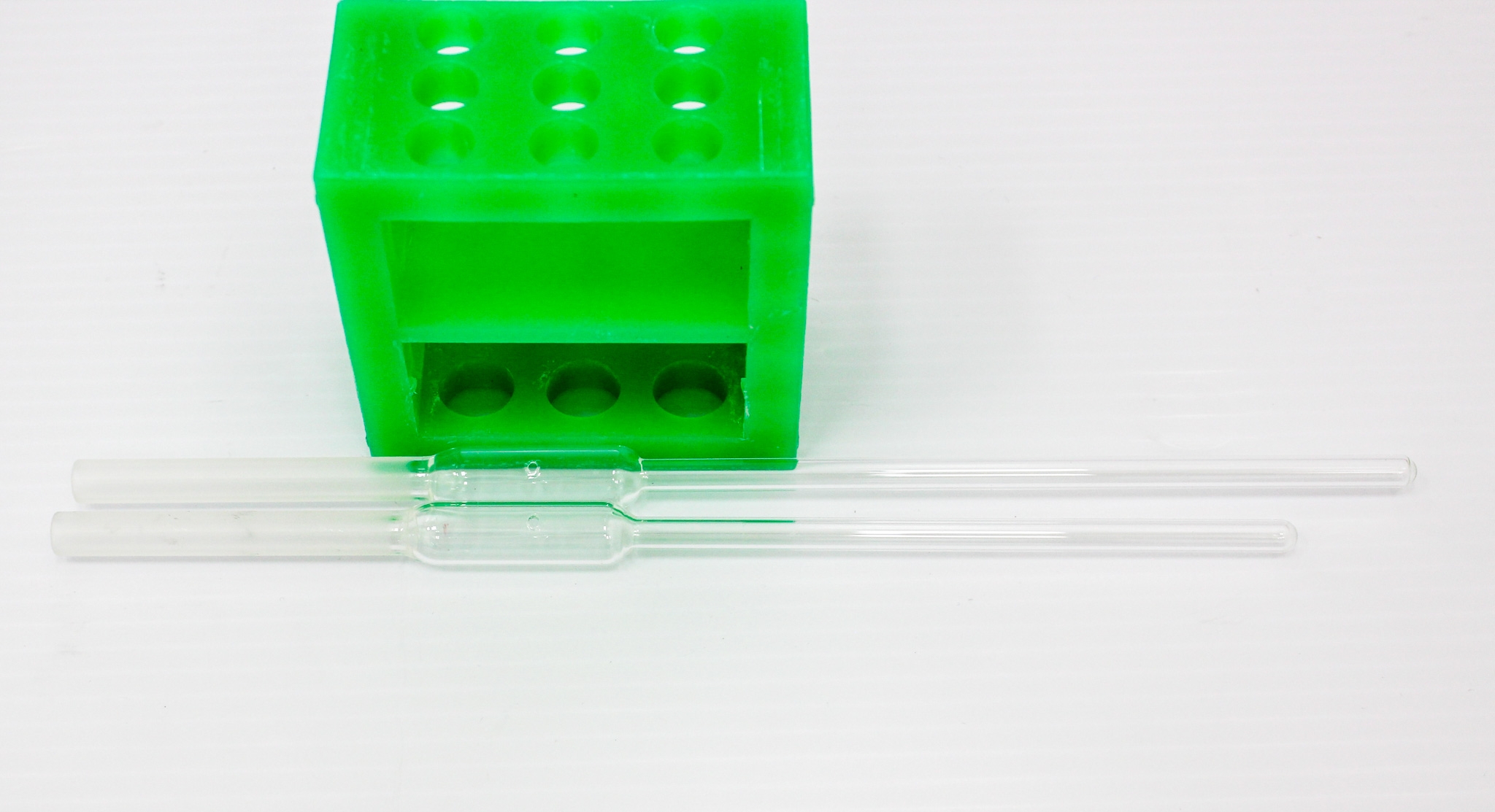 Ace 8648-29 Pressure Tubes 150psi 120C Heavy Wall Glass Vessel