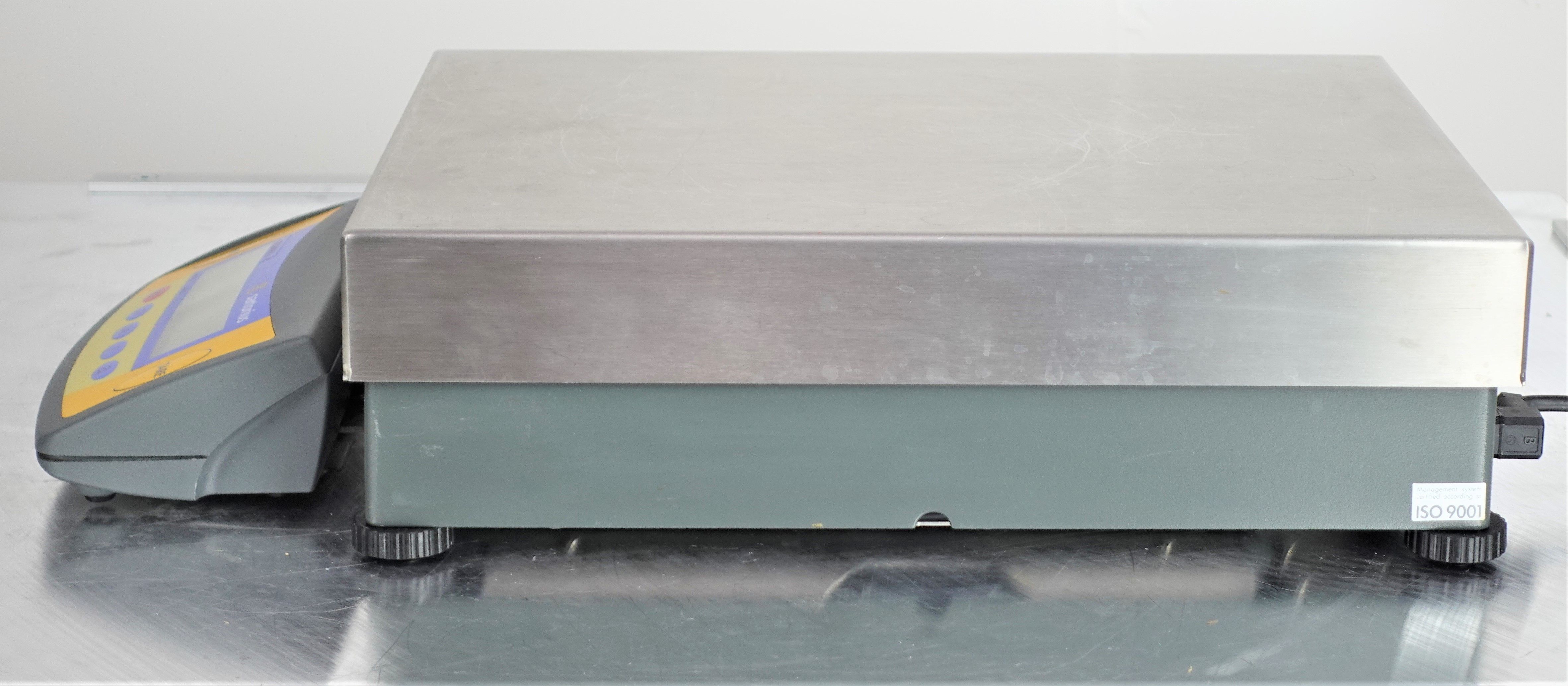 Sartorius CP34001S Lab Bench Scale 34000g Precision Weighing System 230V