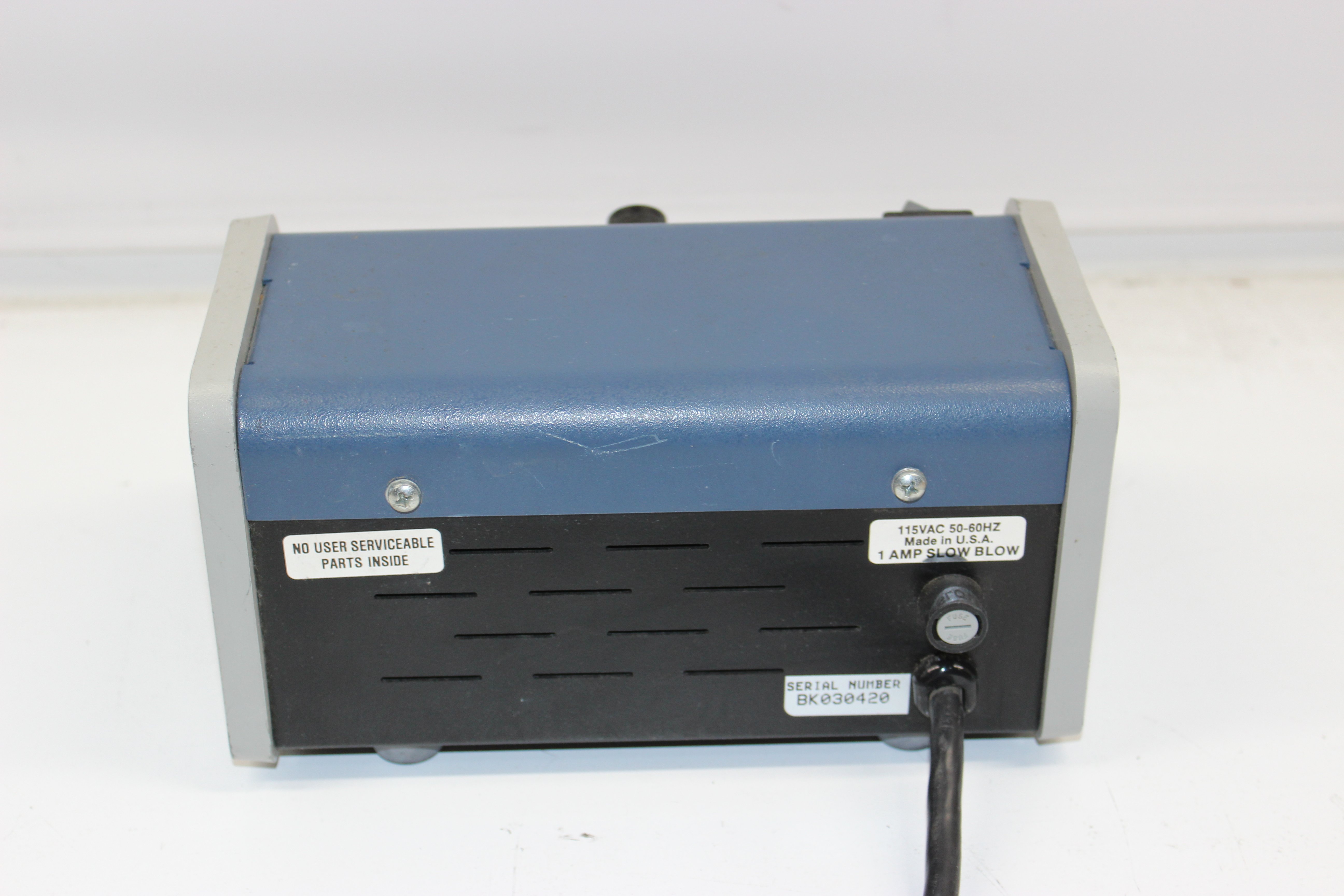 E-C Apparatus Model EC 105 Electrophoresis Power Supply with LED Display