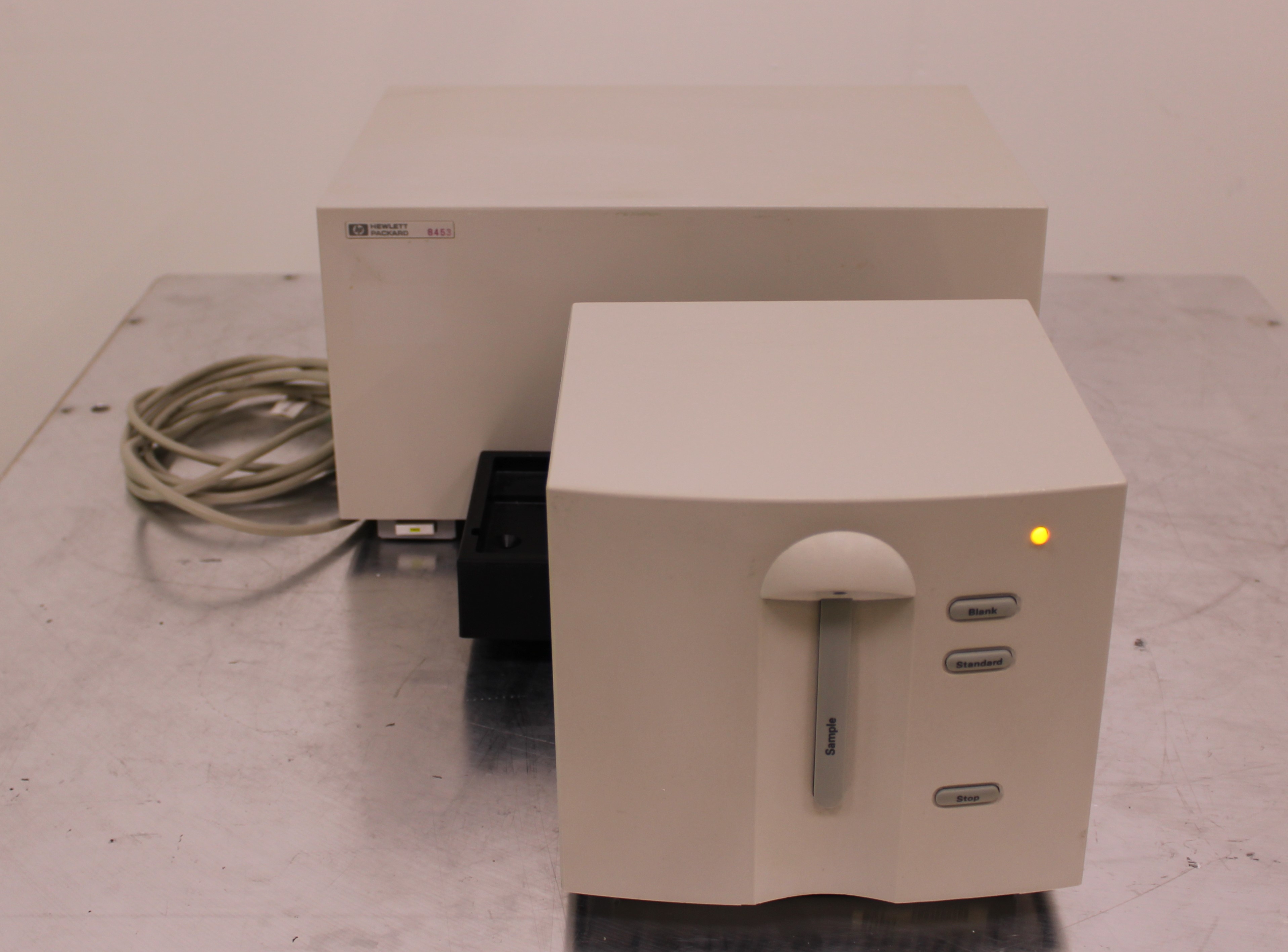 Hewlett Packard G1103A UV-Vis Spectrophotometer, 190-1100 nm, Used, 240V