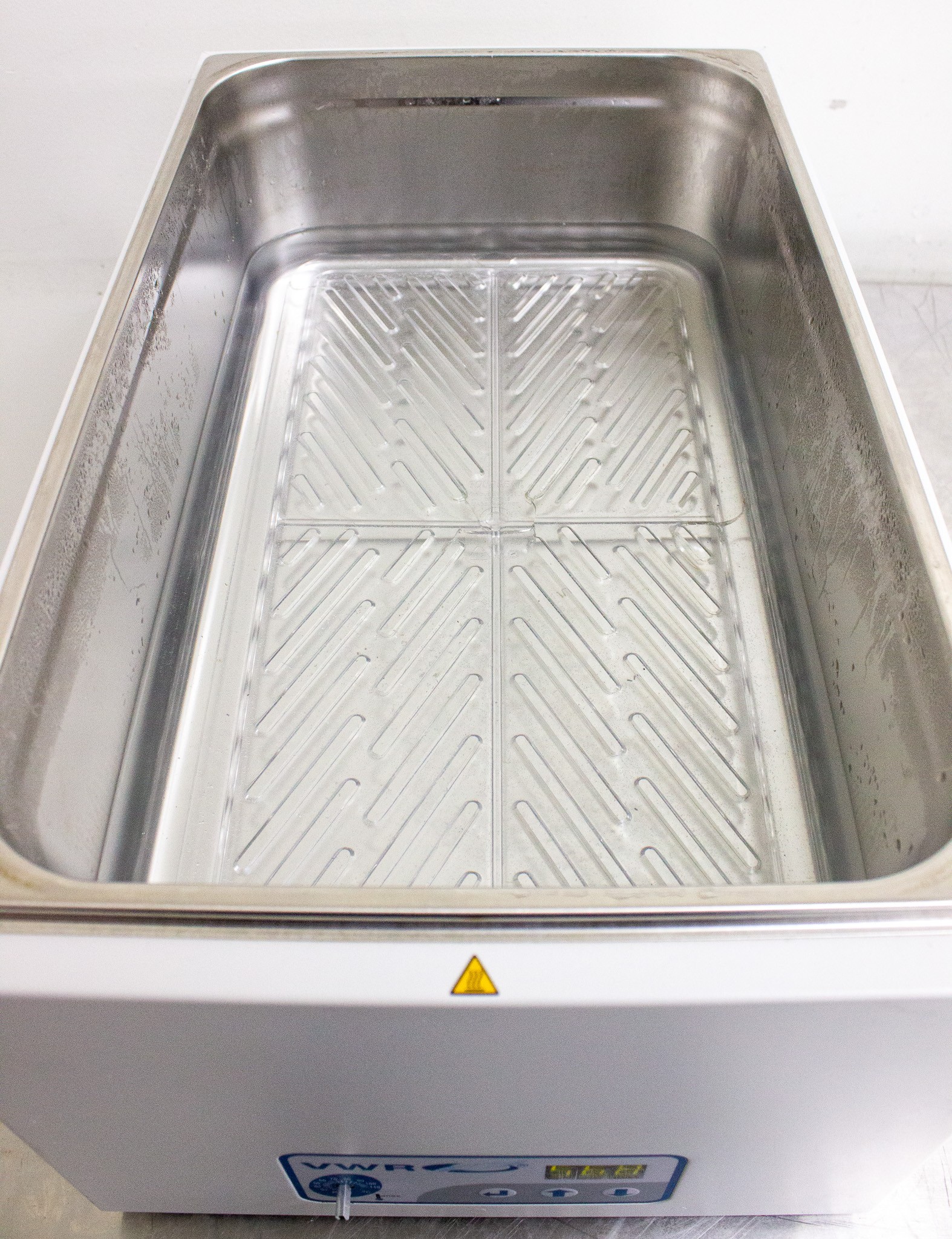 VWR 89032-218 Water Bath 18L Digital 5C-99C Used - US Made