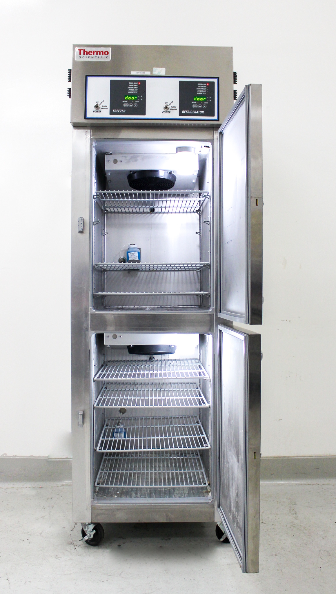 Thermo MC20SS-SAEE-TS Refrigerator Freezer Combo 20 cu ft -20 to 4C Dual System