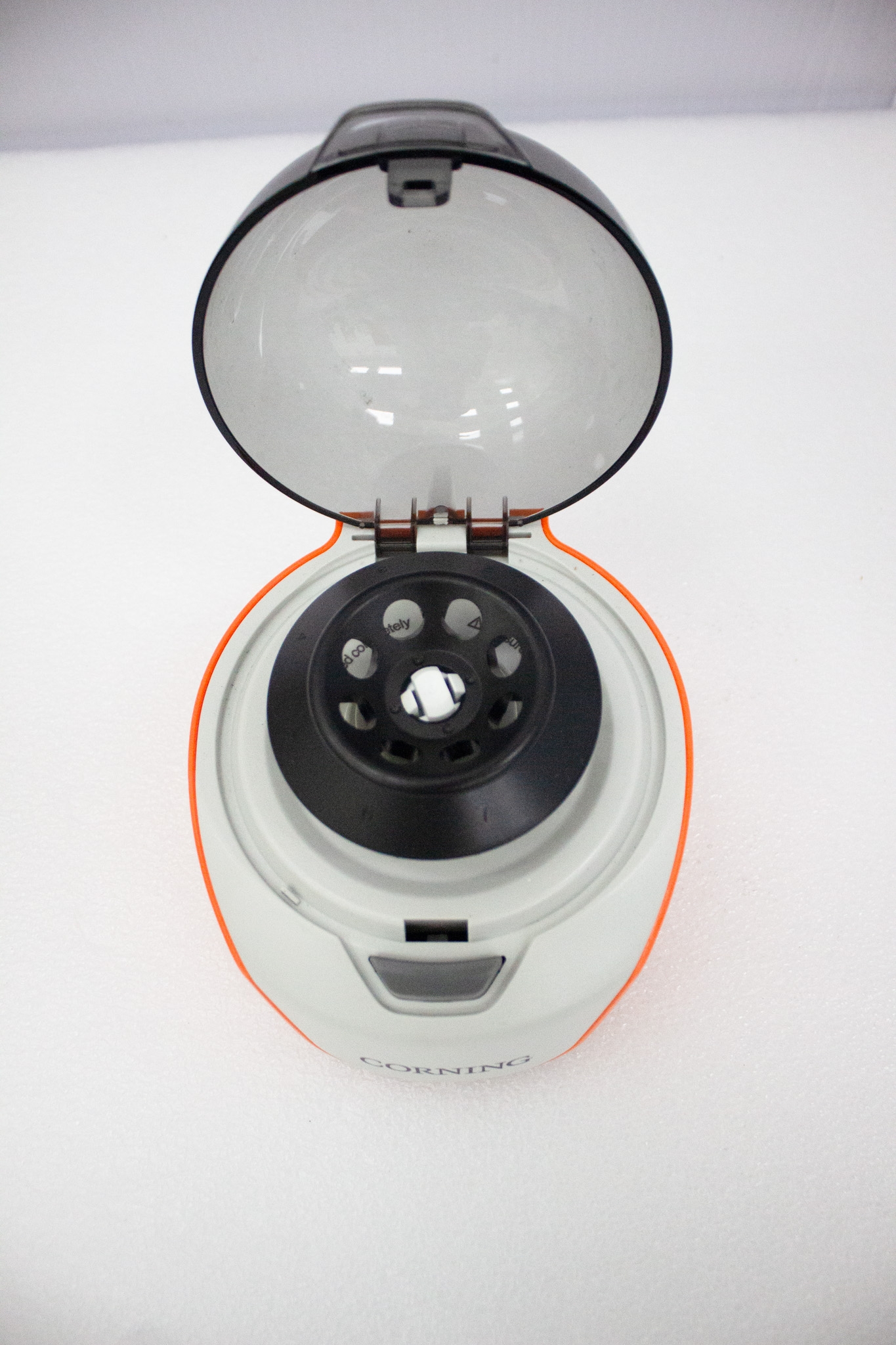 Corning Mini Centrifuge Microcentrifuge Benchtop 15000RPM 120V Excellent