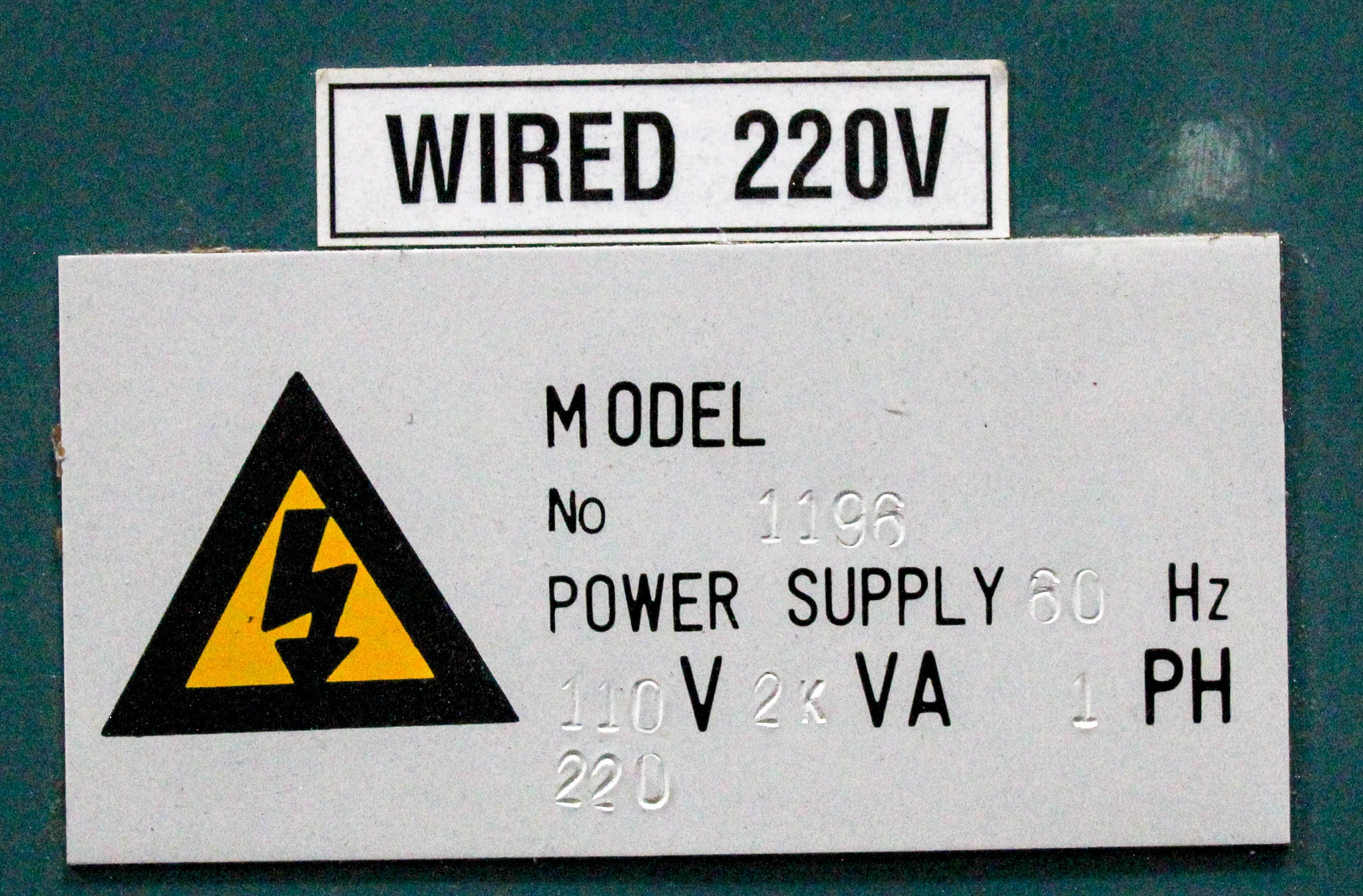 Acra Turn LC-1340G Engine Lathe US 220V 2003 Used Metalworking