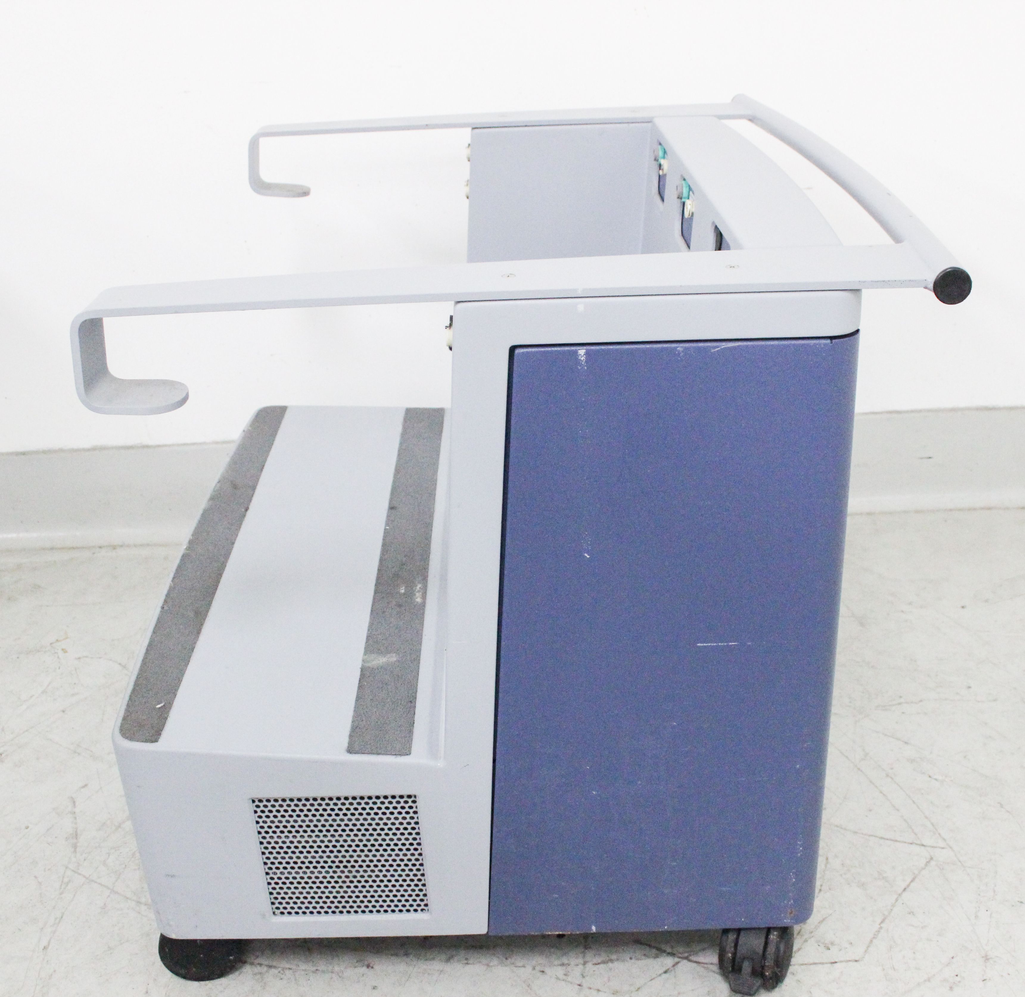BD Biosciences BD FACSCanto Fluidics Cart for Flow Cytometry, Used, 120V/220V