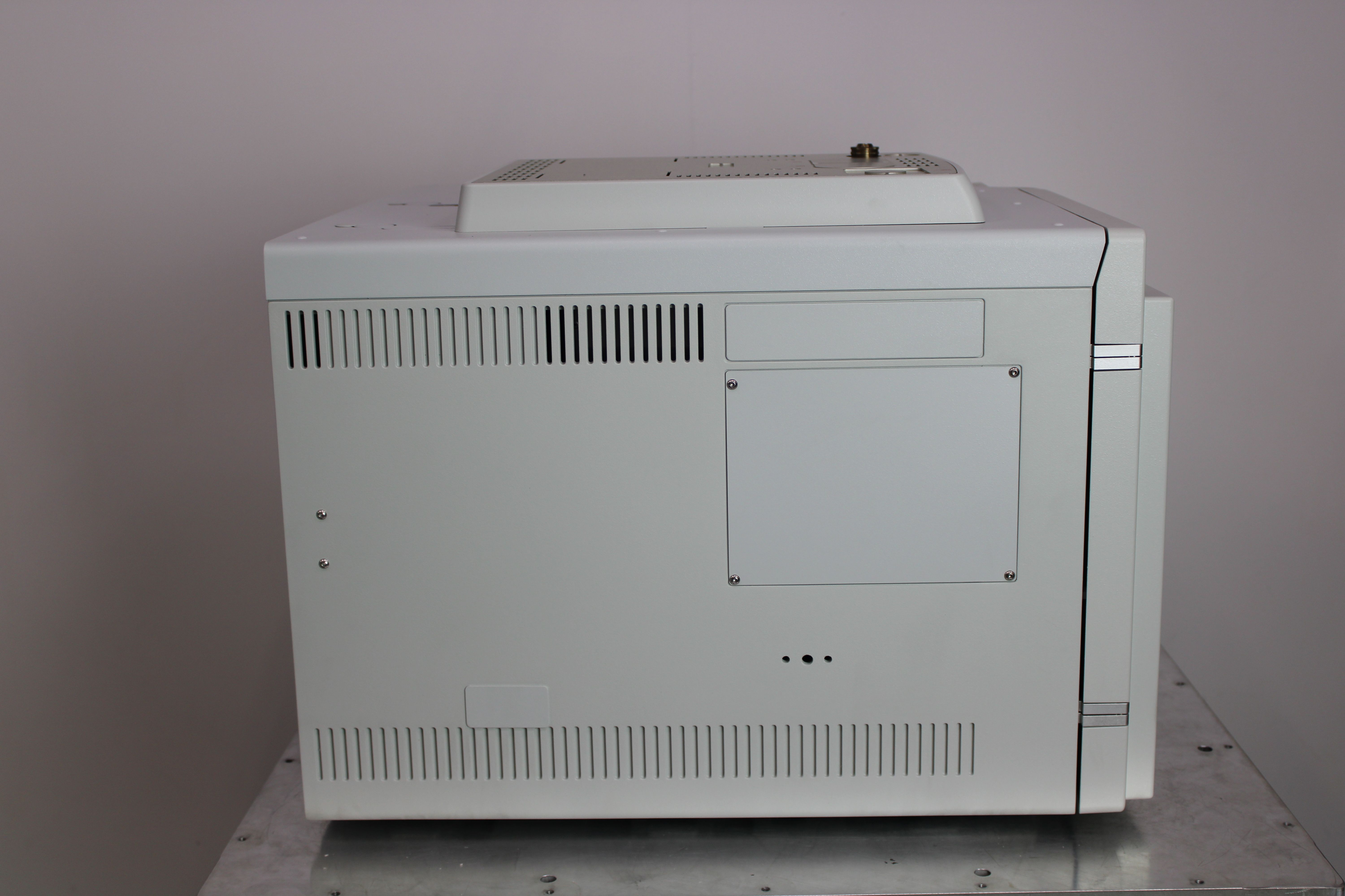 Thermo Trace GC Ultra Gas Chromatograph 450C Temp 450L Vol 230V 50Hz