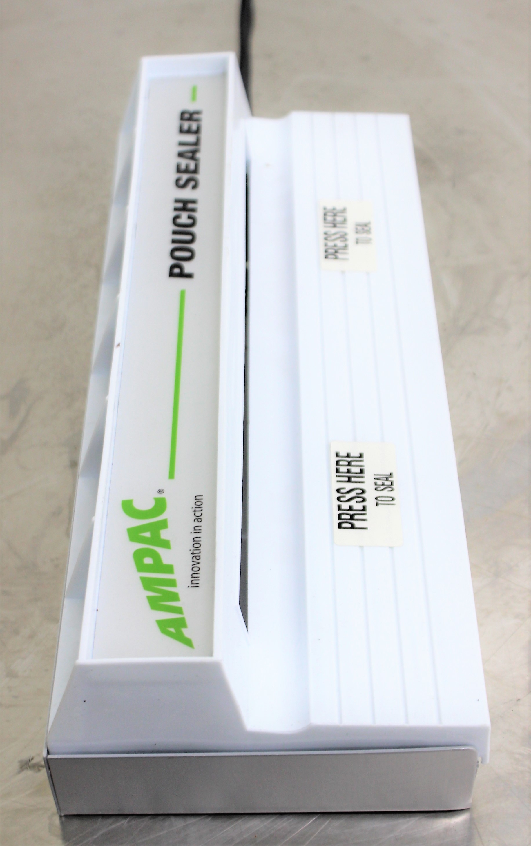 Ampac 9062 Pouch Sealer Packager Thermostat Control 167.8C / 325F Used