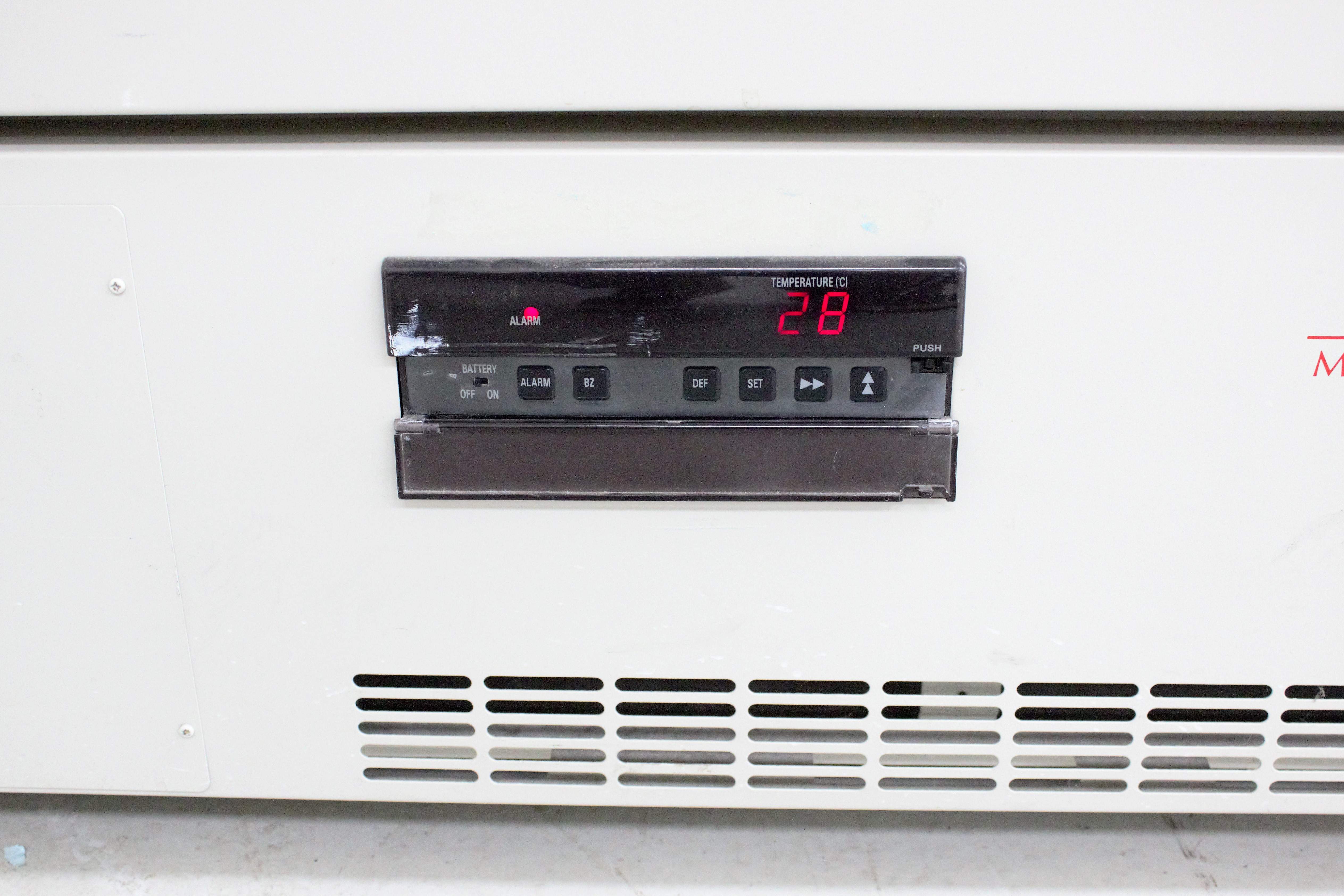 Sanyo MDF-U536 Biomedical Upright Freezer Parts or Repair 482L -20C to -30C