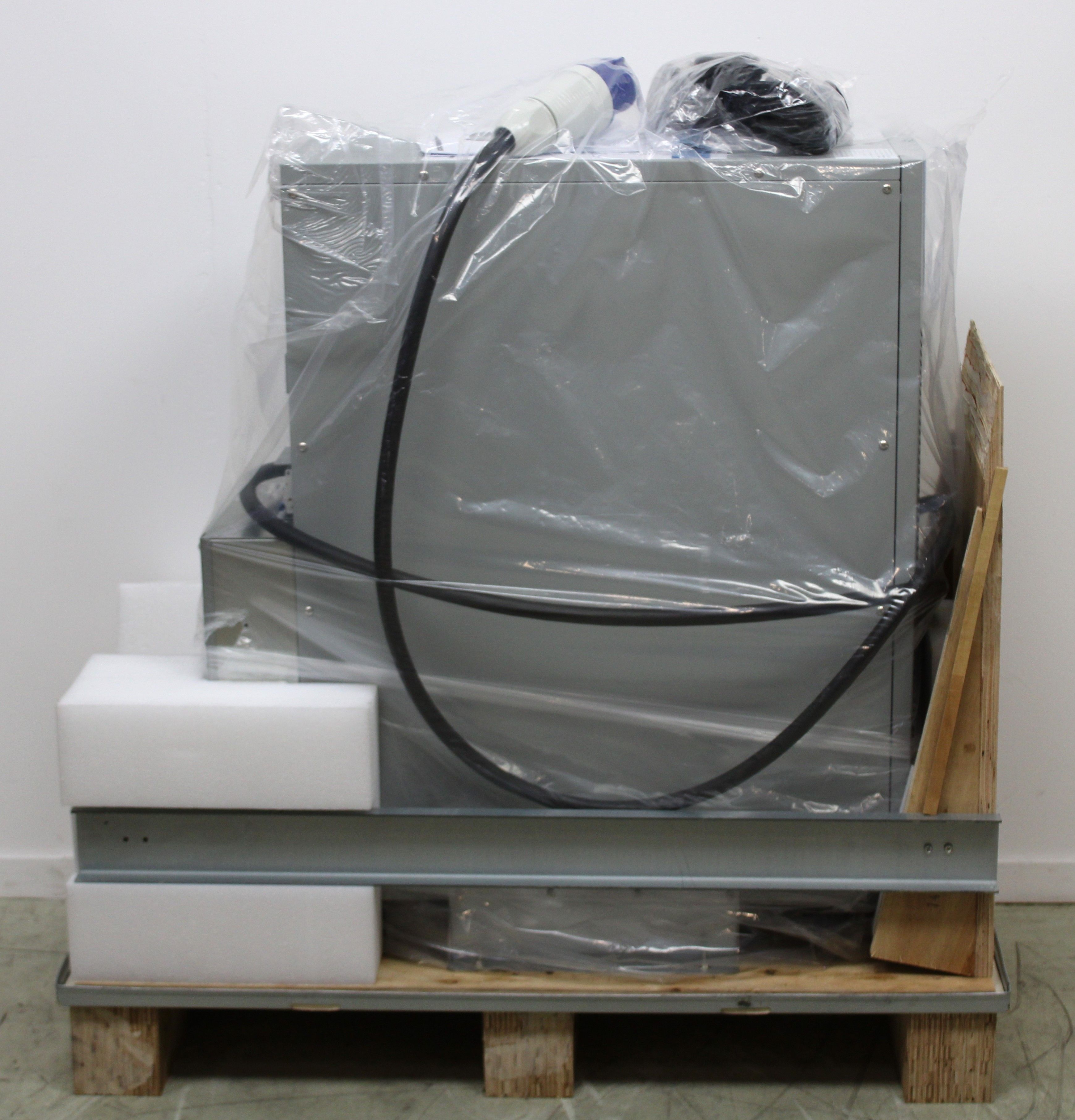 Powervar Security Plus II Power Supply UPS ABCDEF6002-22 6000 VA