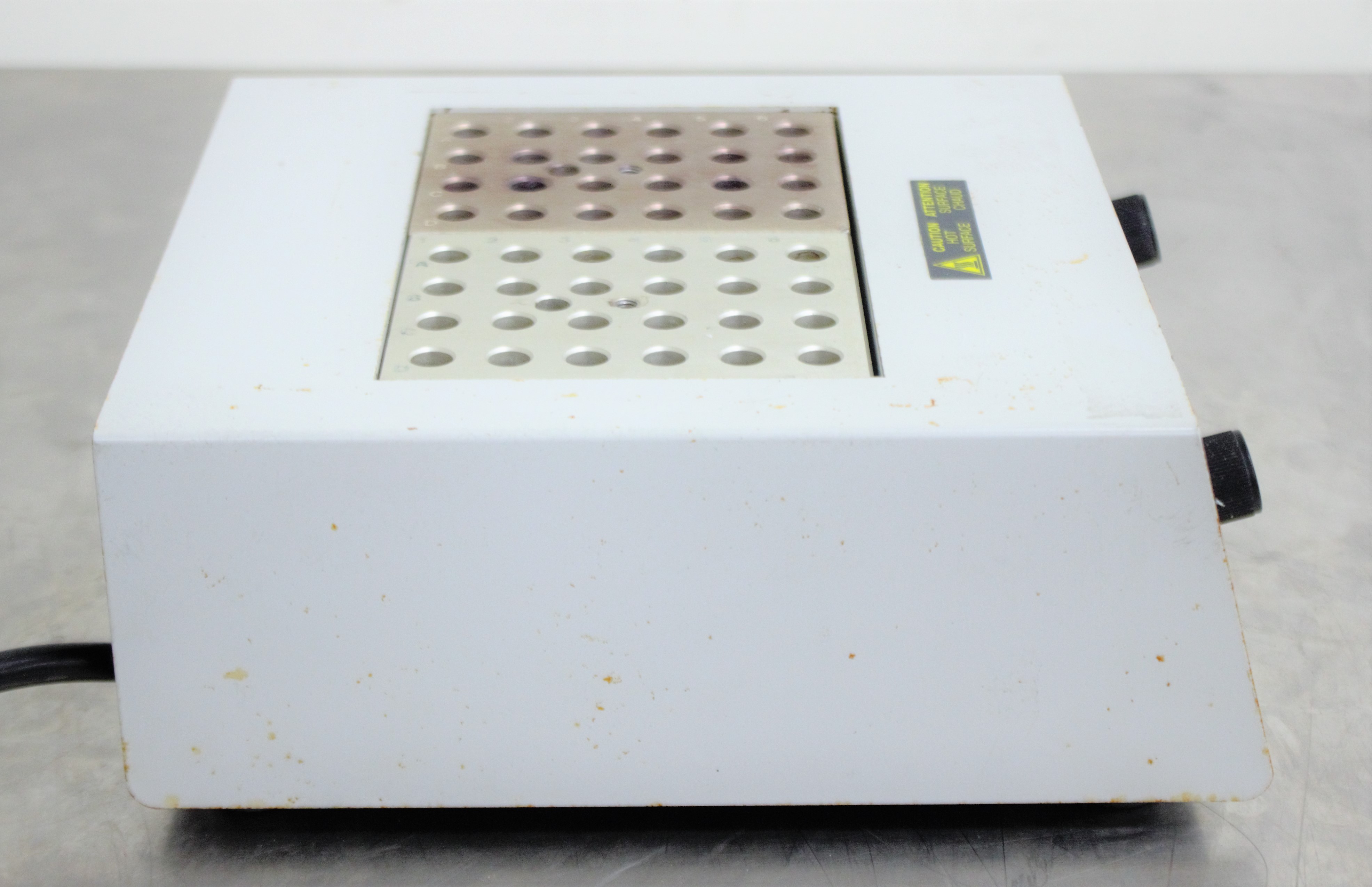 Fisher Dry Bath Incubator 11-718-2 High-Temp Control Uniformity 130C Heat