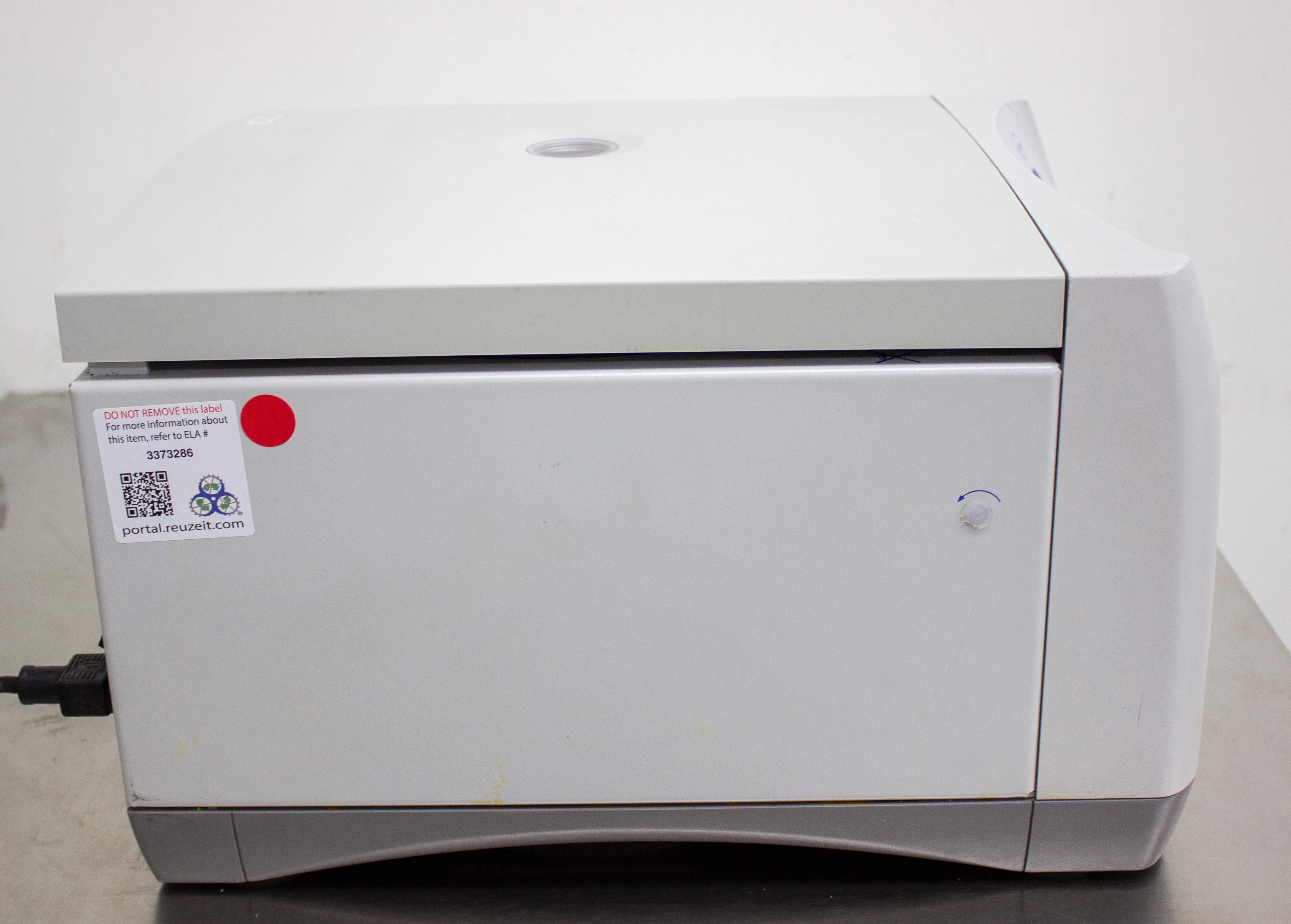 Eppendorf 5430 Benchtop Microcentrifuge 17500 RPM Cap 650mL Versatile