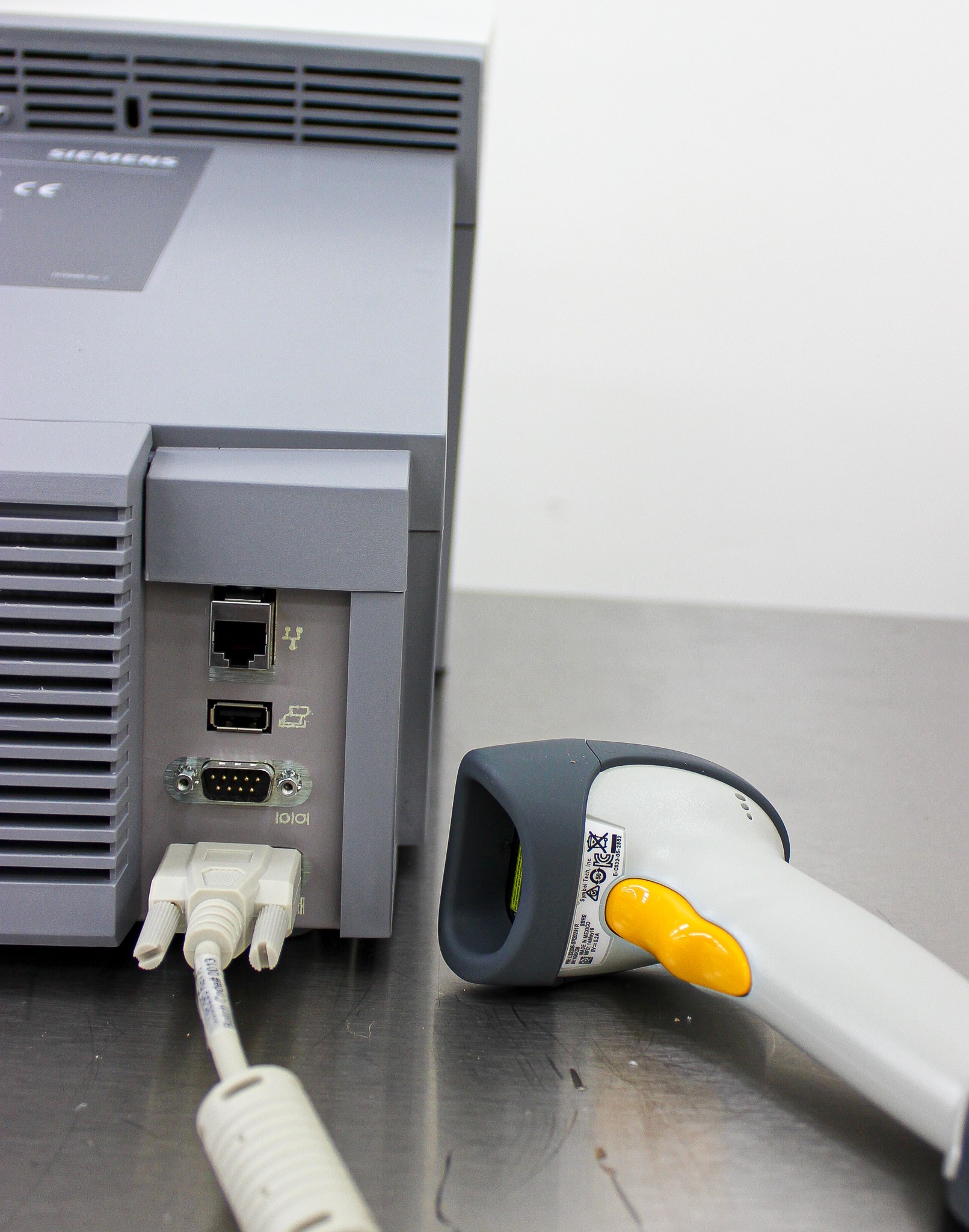 Siemens RapidLab 1240 Blood Analyzer with Computer & Software 15C-32C USA