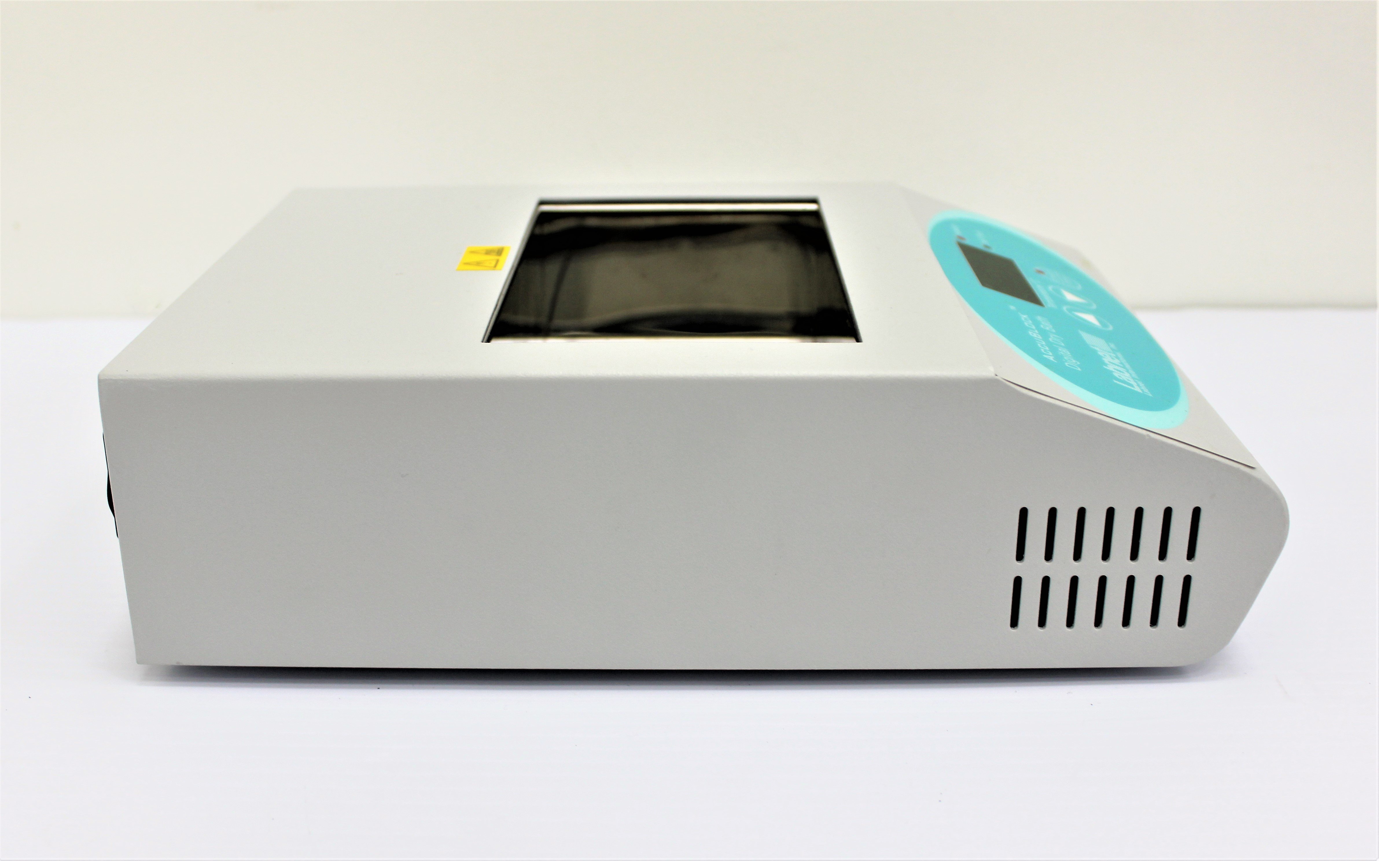 Labnet AccuBlock D1200 Digital Dry Bath Chiller/Heater 150C Dual Capacity