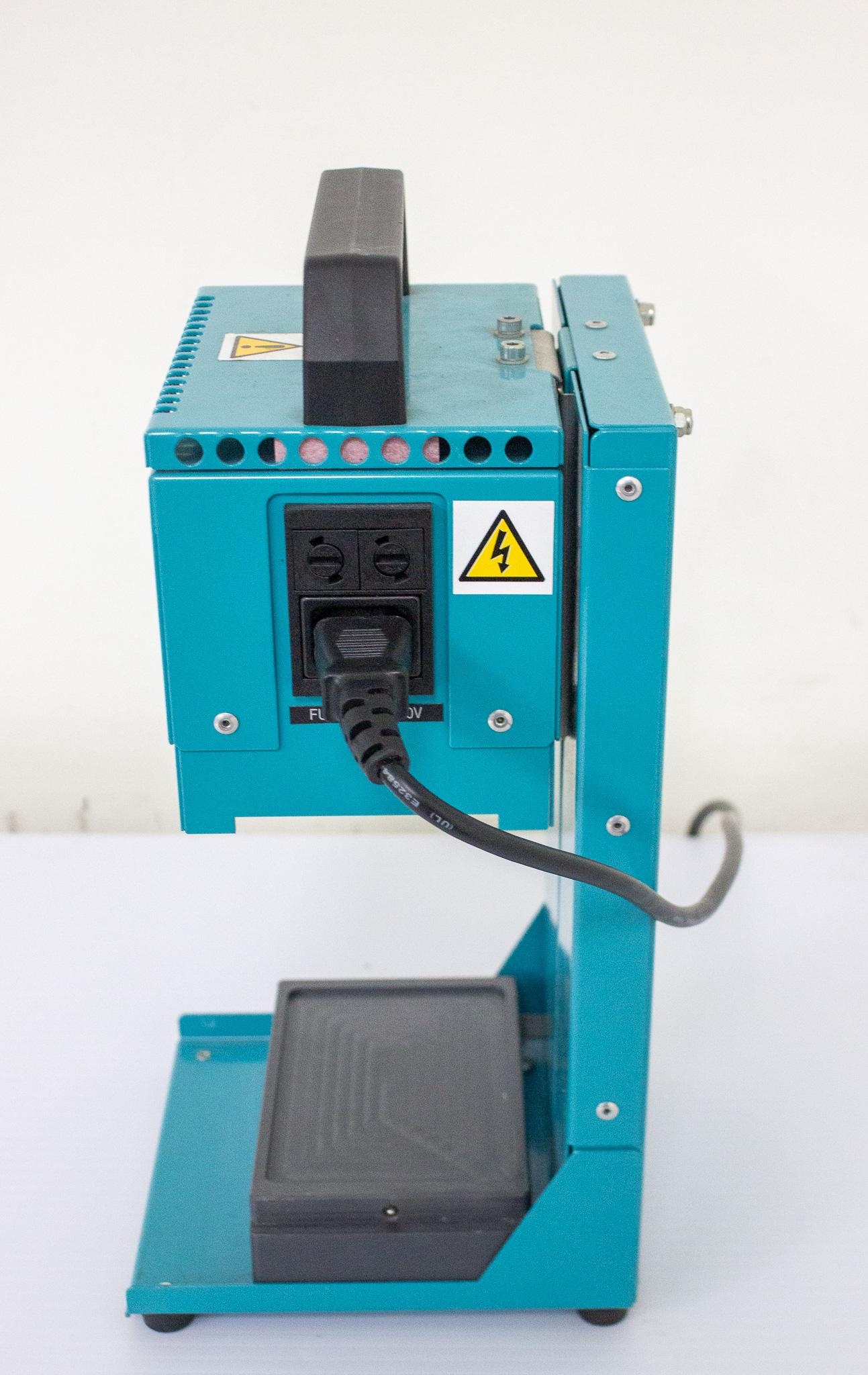 ABgene AB-0384/110 Plate Sealer Manual Heat Sealer for Laboratory Use