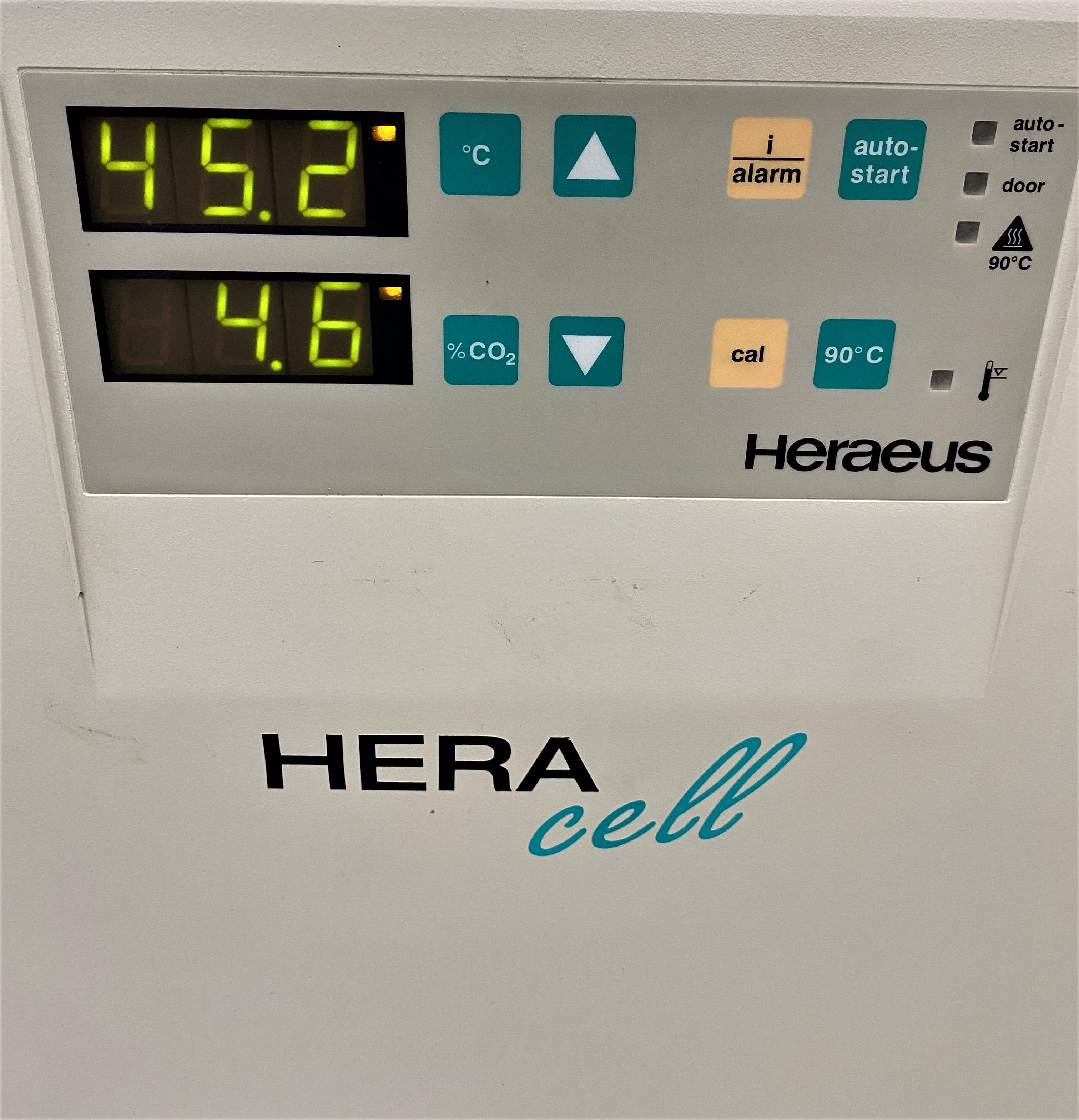 Kendro HERAcell Incubator CO2 Temp 3C-55C Cap 5.4 Cu Ft Copper Chamber