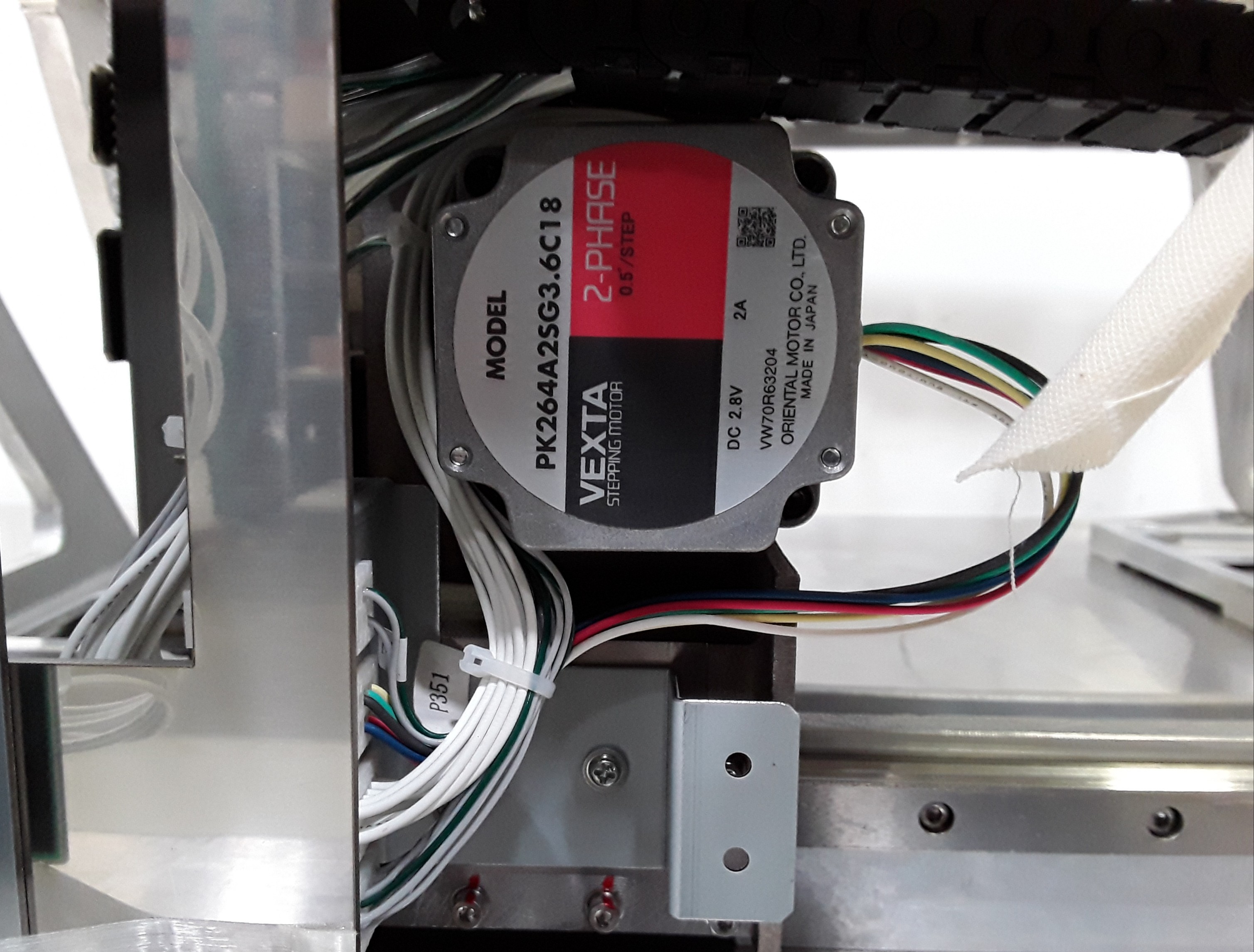 Hitachi 625-0291 Autosampler Assembly for 3730 System, E Condition, US Origin